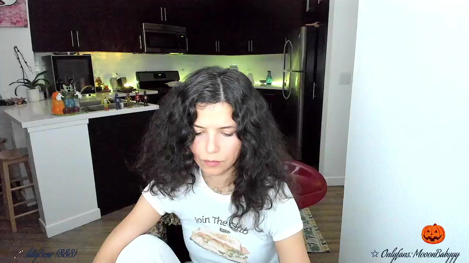 Gallery image thumbnail from litty's myfreecams stream on, 10/23/2025, 02:26 image 17 of 20