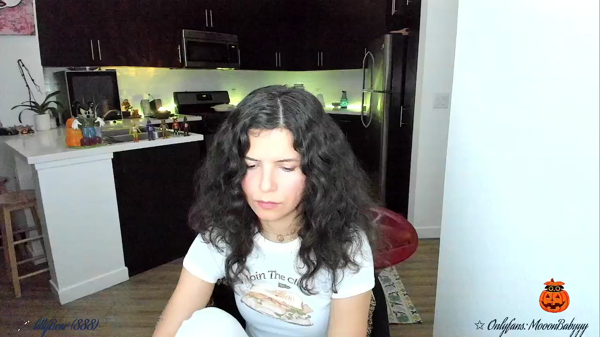 Gallery image thumbnail from litty's myfreecams stream on, 10/23/2025, 02:26 image 10 of 20