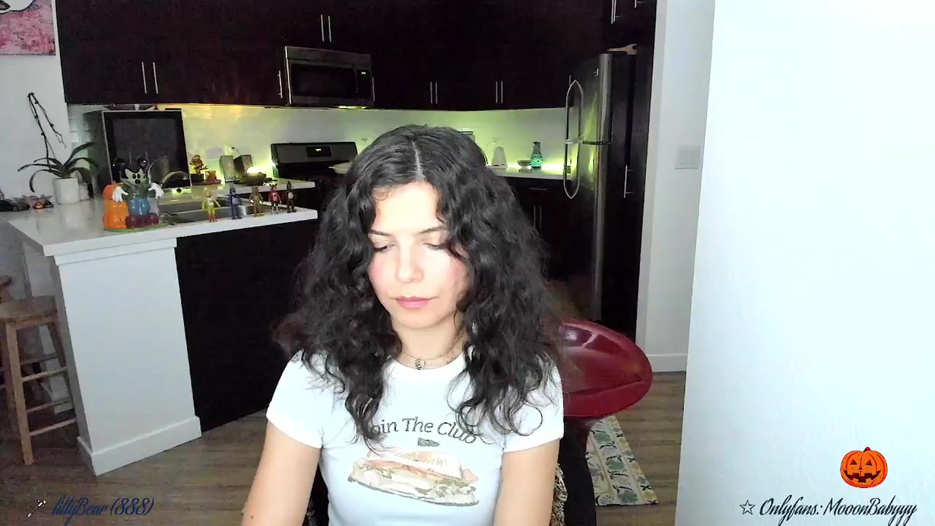 Gallery image thumbnail from litty's myfreecams stream on, 10/23/2025, 02:26 image 3 of 20
