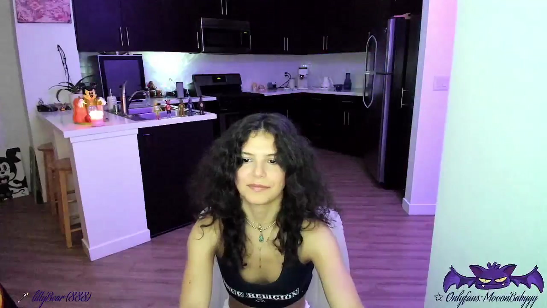 Gallery image thumbnail from litty's myfreecams stream on, 10/27/2025, 03:46 image 17 of 20