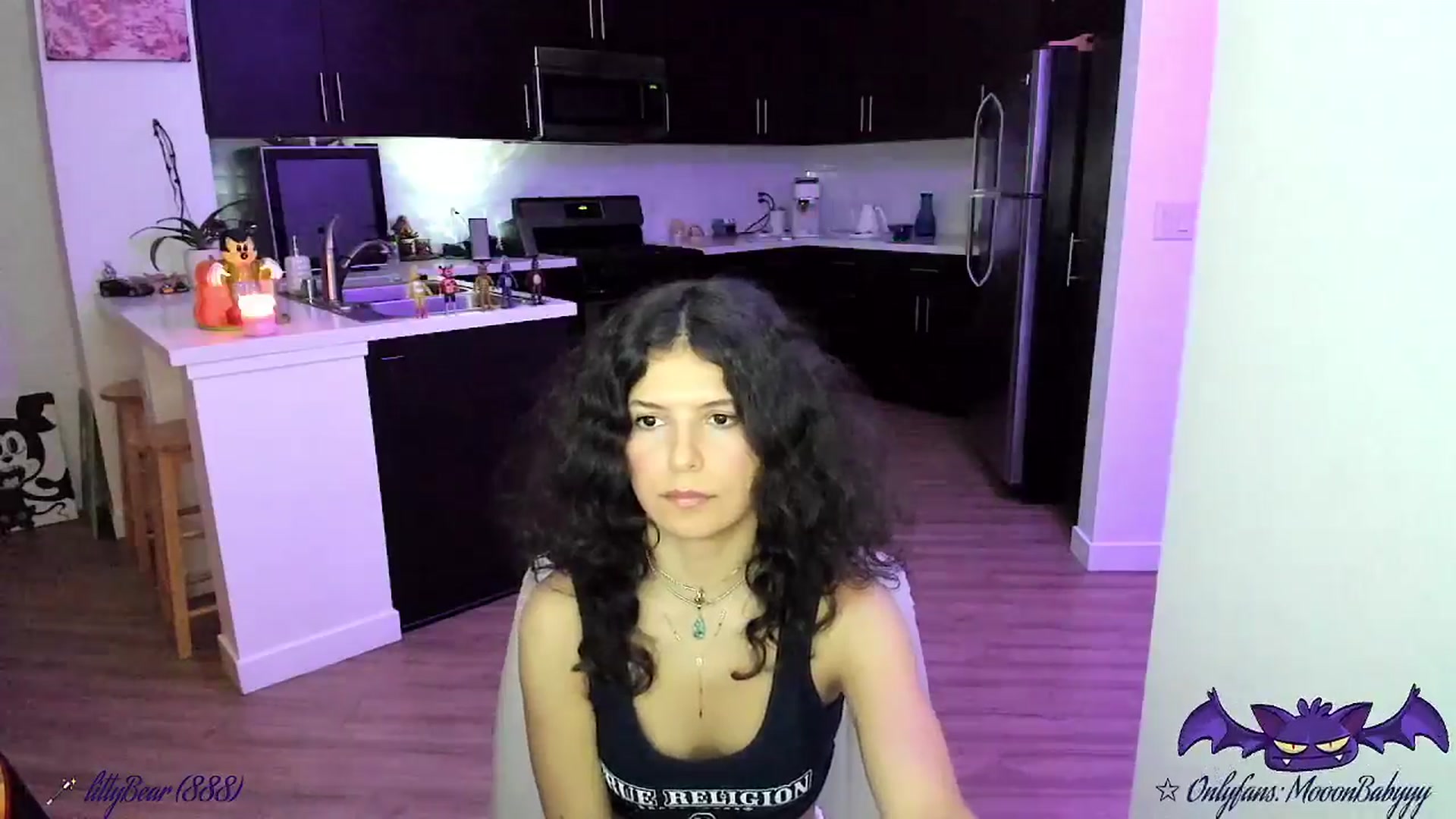 Gallery image thumbnail from litty's myfreecams stream on, 10/27/2025, 03:46 image 16 of 20