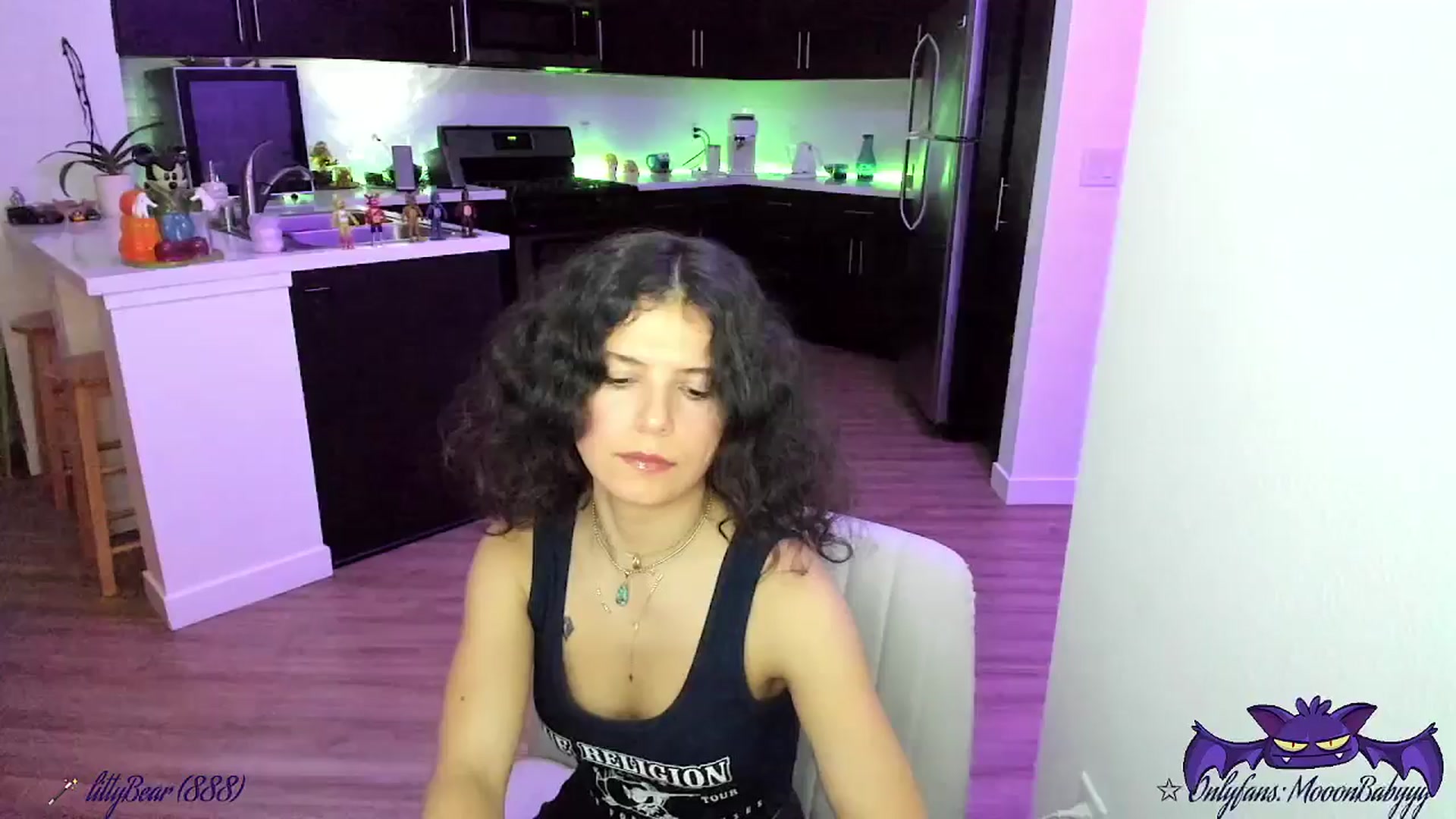 Gallery image thumbnail from litty's myfreecams stream on, 10/27/2025, 03:46 image 8 of 20