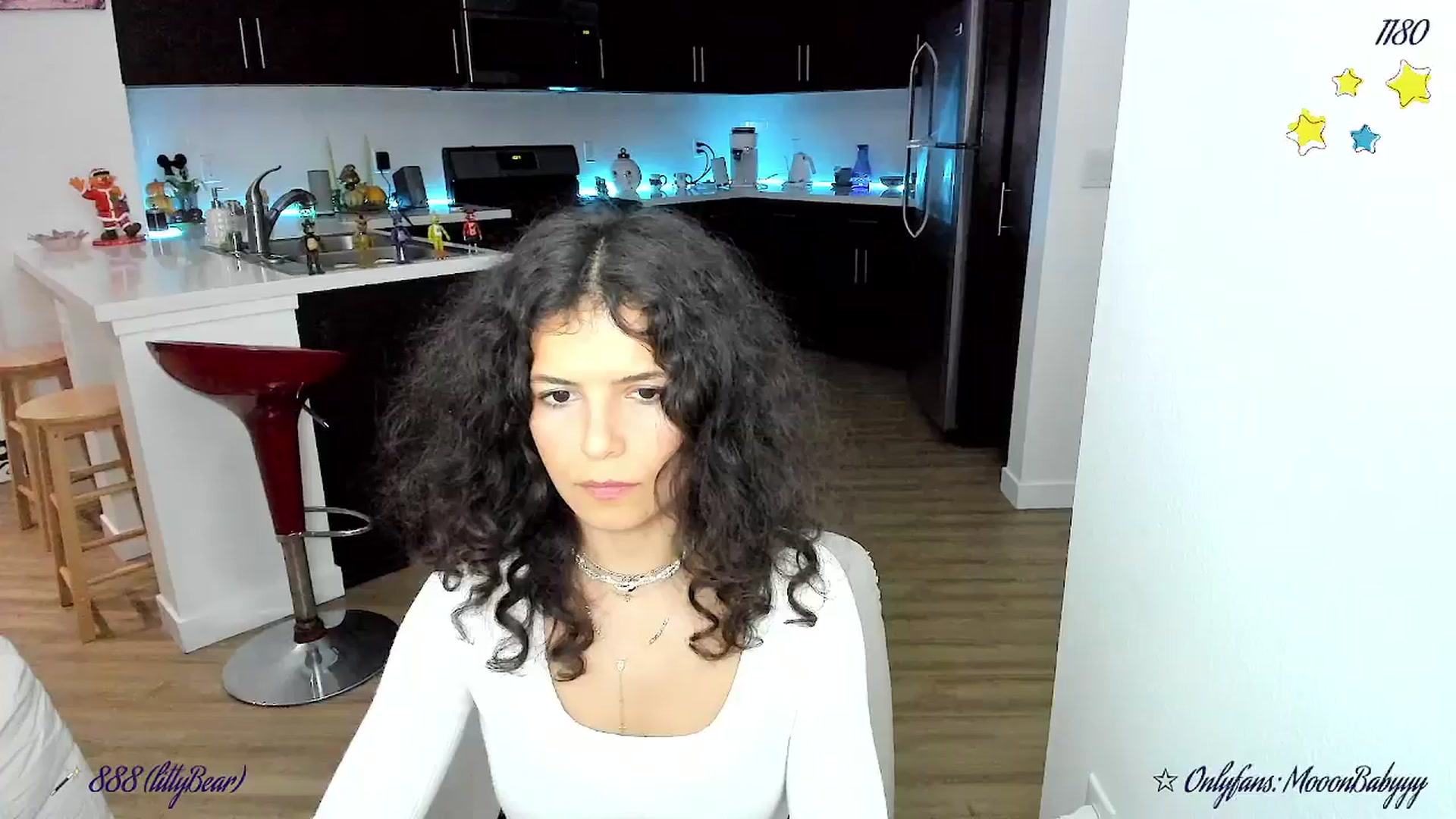 Gallery image thumbnail from litty's myfreecams stream on, 11/16/2025, 04:47 image 10 of 20
