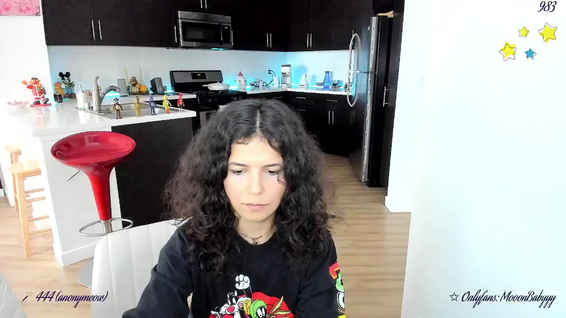 Gallery image thumbnail from litty's myfreecams stream on, 11/17/2025, 24:17 image 14 of 20