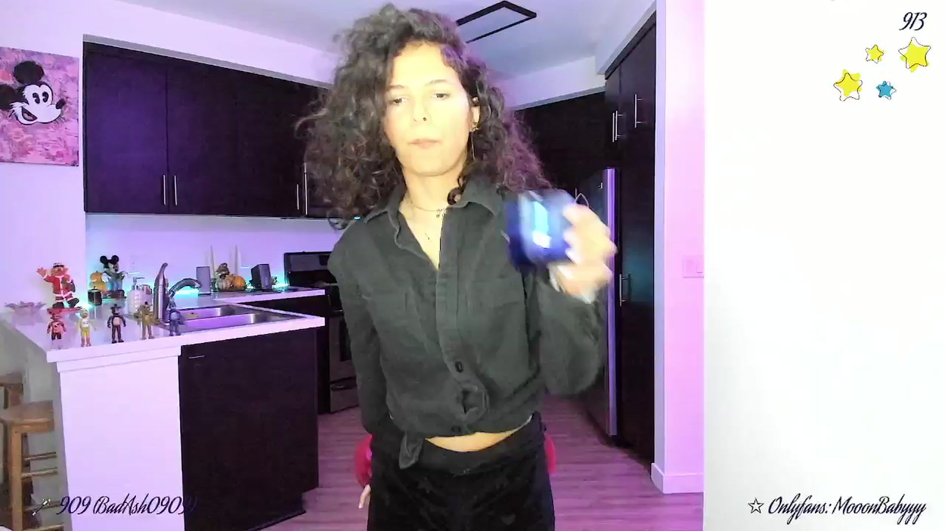 Gallery image thumbnail from litty's myfreecams stream on, 11/17/2025, 02:17 image 6 of 20
