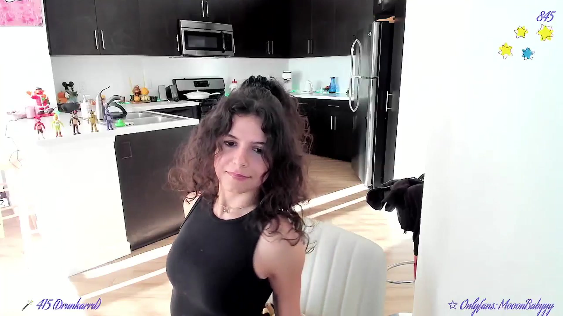 Gallery image thumbnail from litty's myfreecams stream on, 11/23/2025, 24:20 image 18 of 20