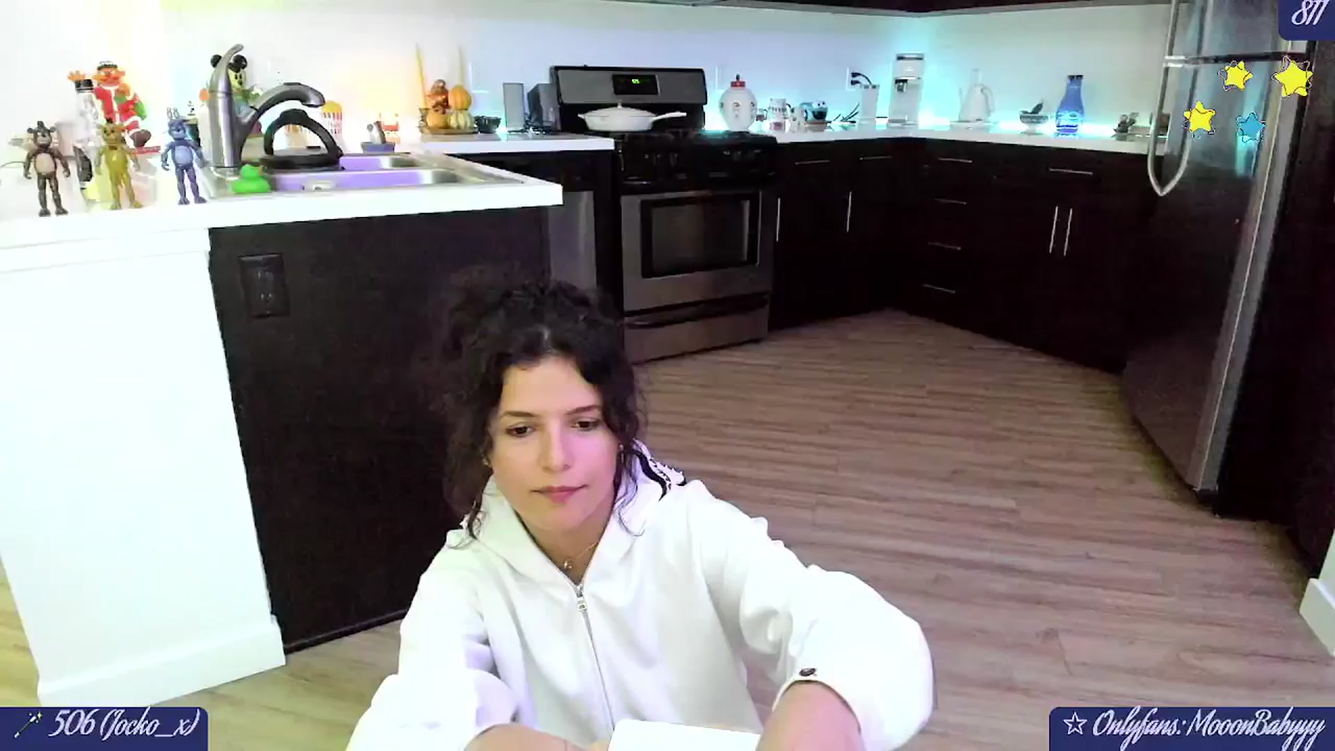 Gallery image thumbnail from litty's myfreecams stream on, 11/23/2025, 04:07 image 13 of 20