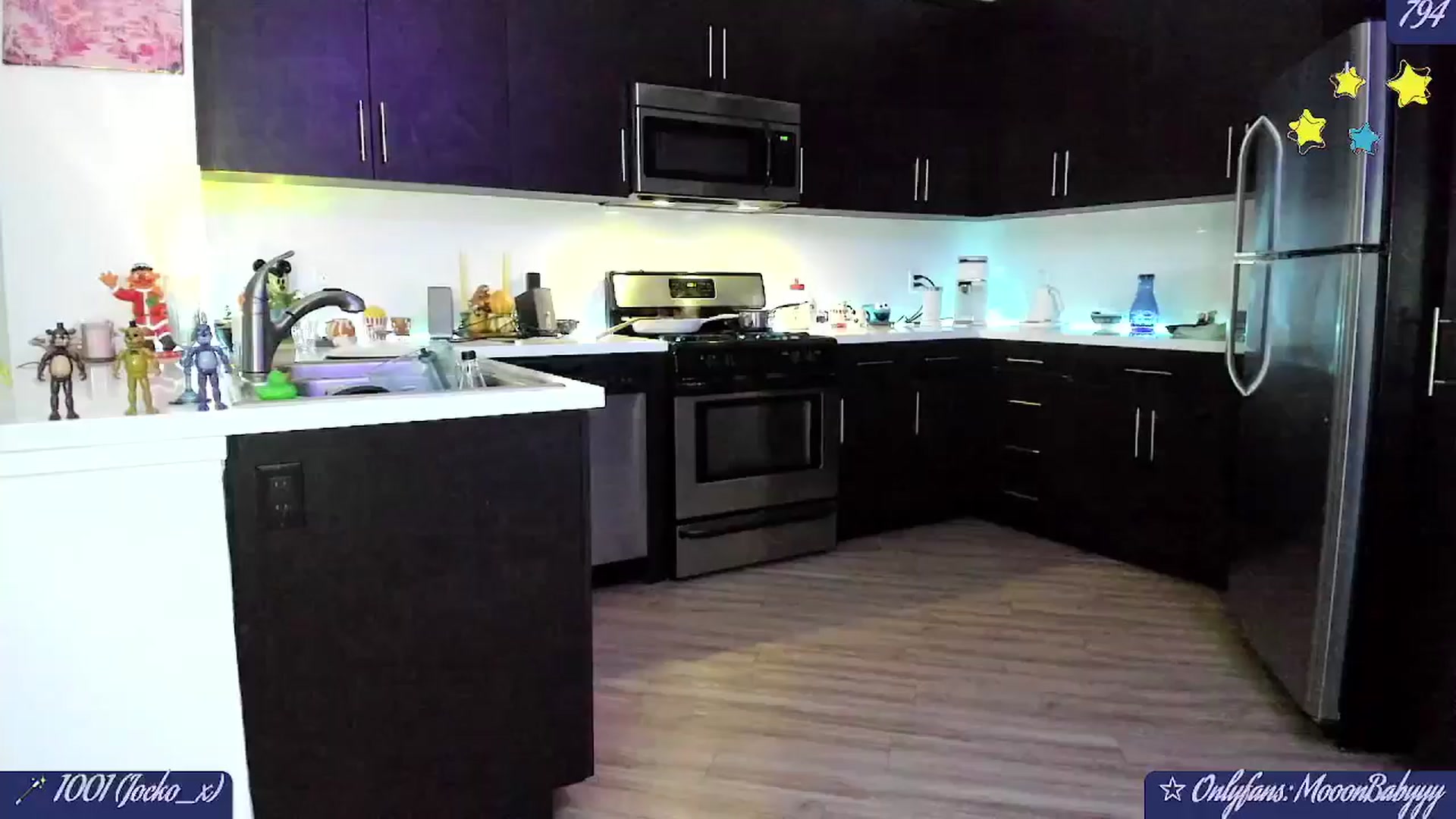 Gallery image thumbnail from litty's myfreecams stream on, 11/23/2025, 04:07 image 16 of 20