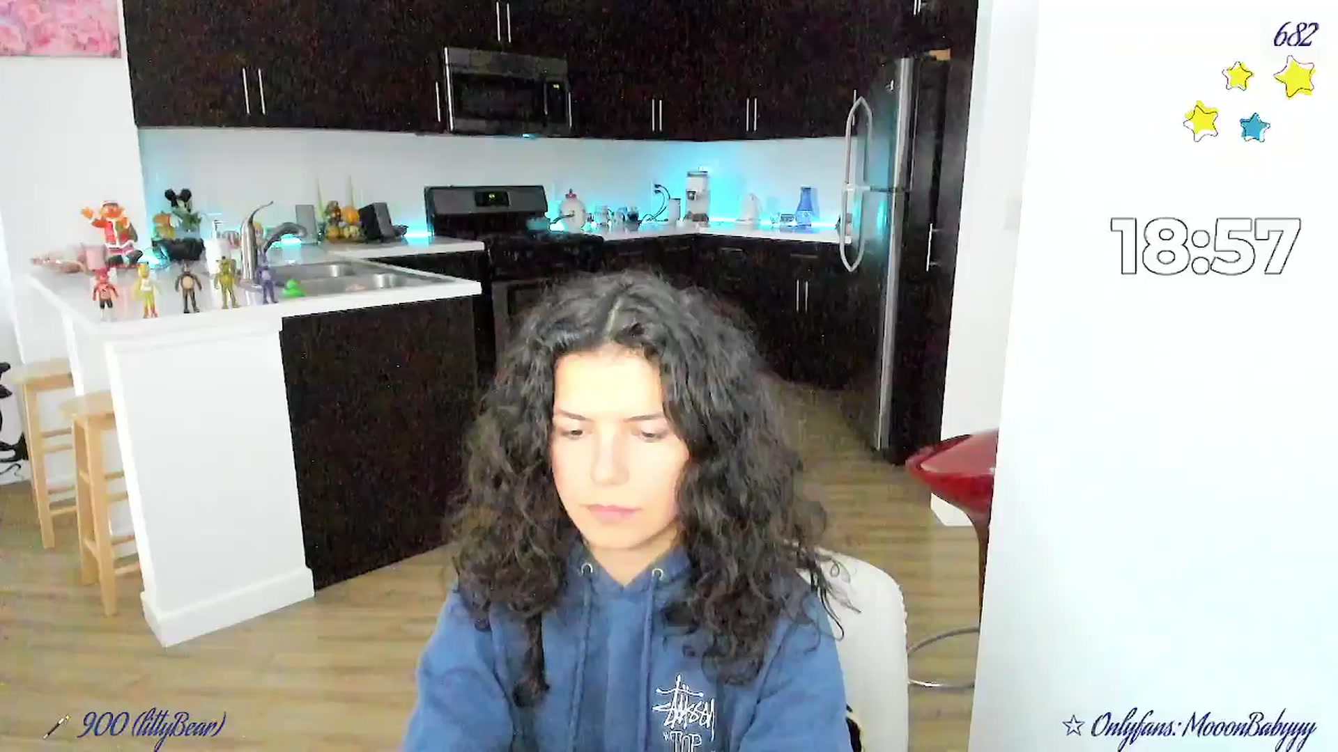 Gallery image thumbnail from litty's myfreecams stream on, 11/24/2025, 24:42 image 17 of 20