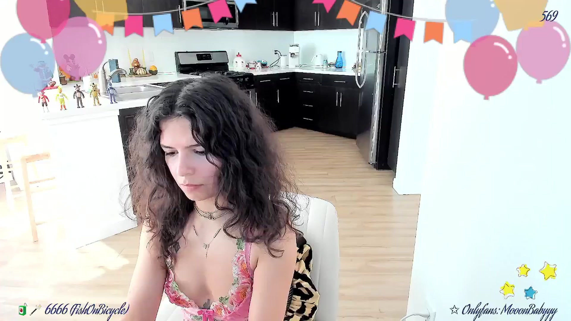 Gallery image thumbnail from litty's myfreecams stream on, 11/30/2025, 03:27 image 13 of 20