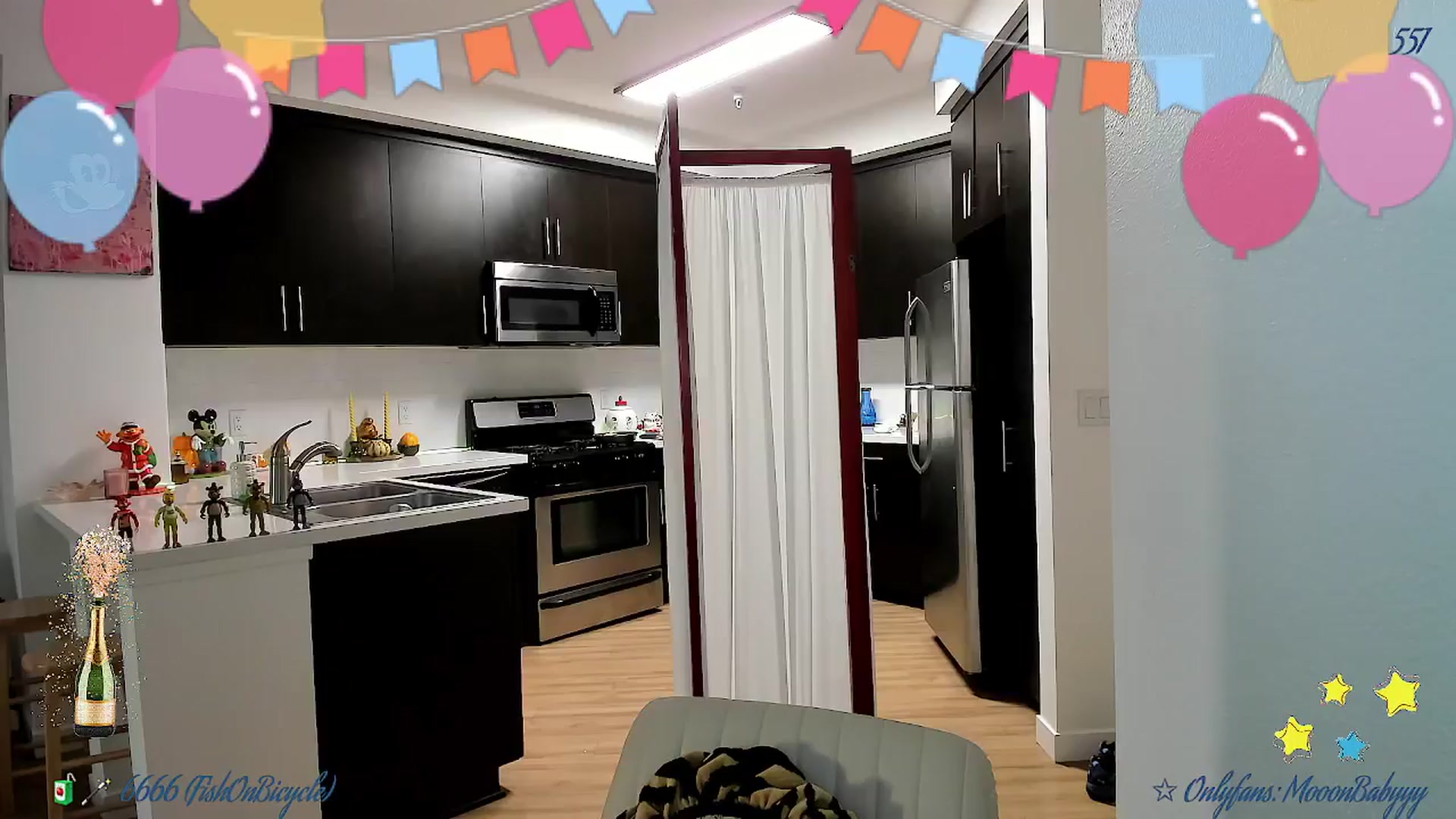Gallery image thumbnail from litty's myfreecams stream on, 11/30/2025, 03:07 image 13 of 20