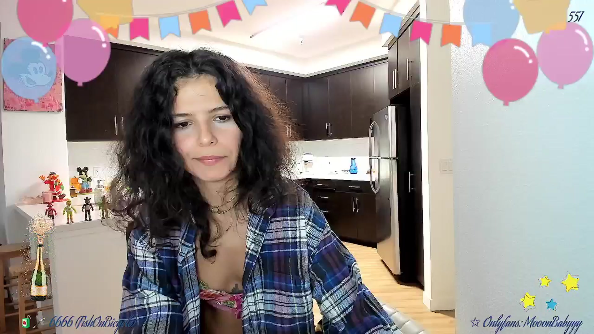 Gallery image thumbnail from litty's myfreecams stream on, 11/30/2025, 03:07 image 19 of 20