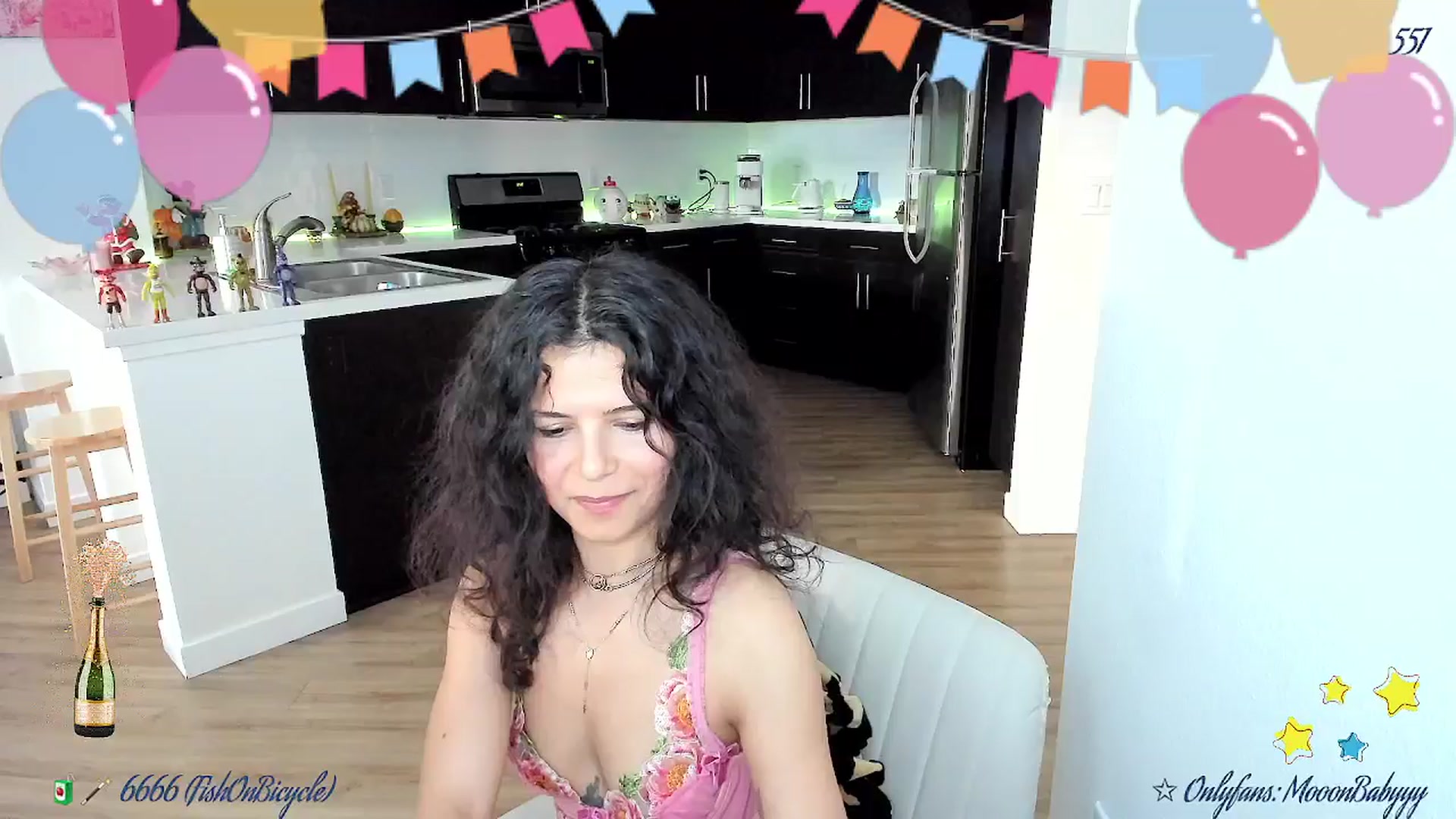 Gallery image thumbnail from litty's myfreecams stream on, 11/30/2025, 03:07 image 7 of 20