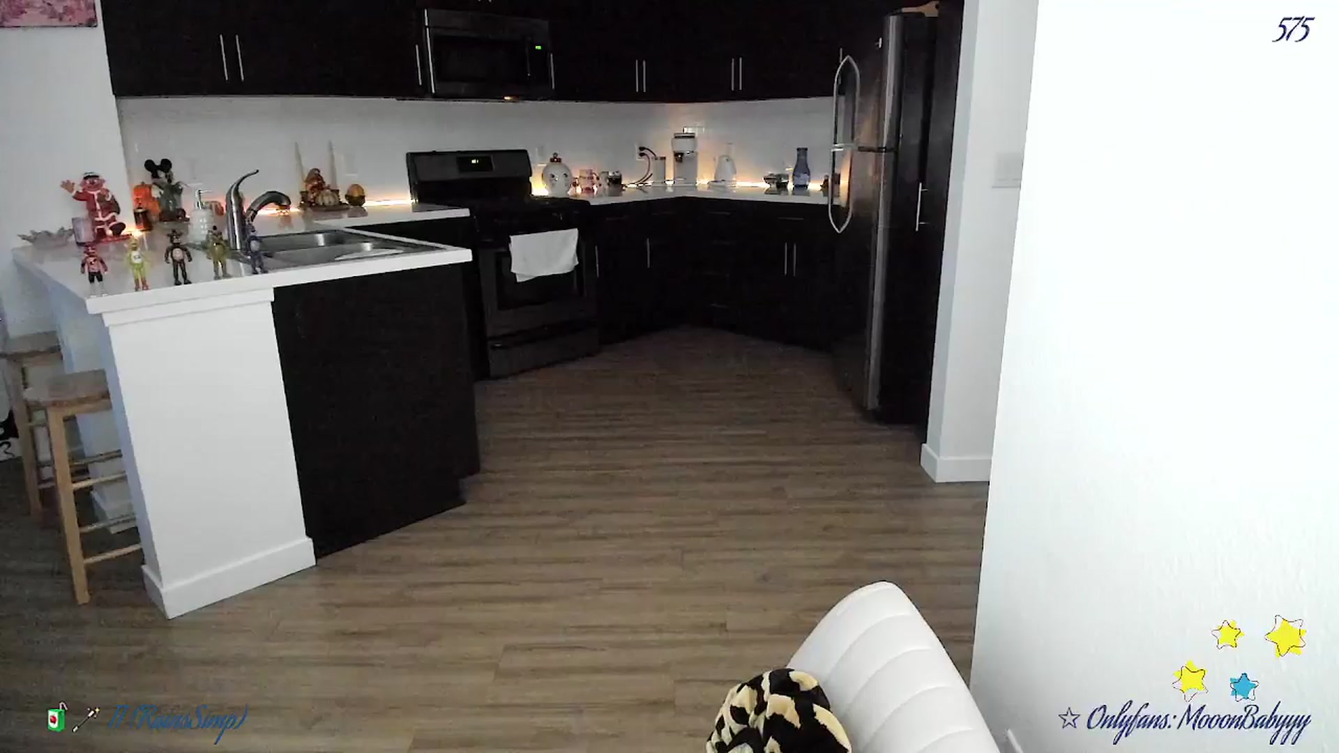 Gallery image thumbnail from litty's myfreecams stream on, 12/01/2025, 04:06 image 6 of 20