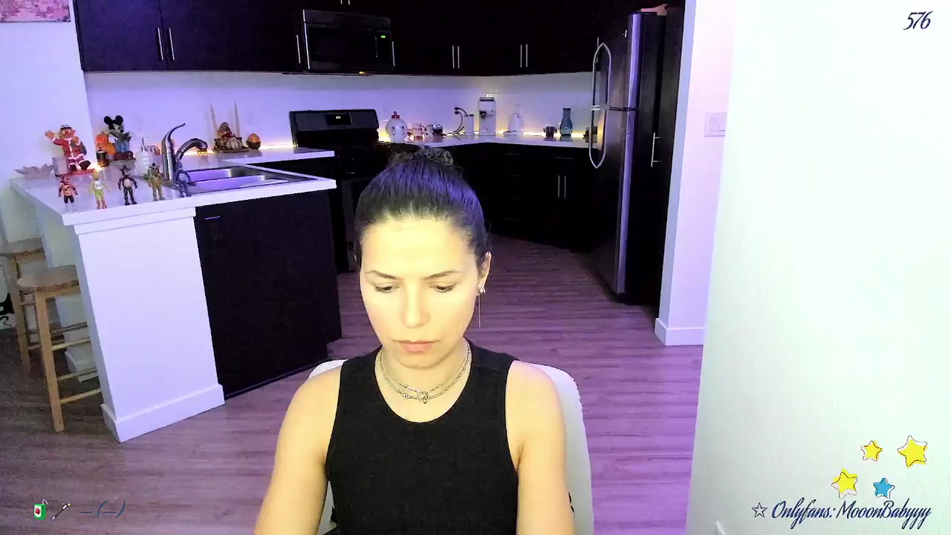 Gallery image thumbnail from litty's myfreecams stream on, 12/01/2025, 04:06 image 7 of 20