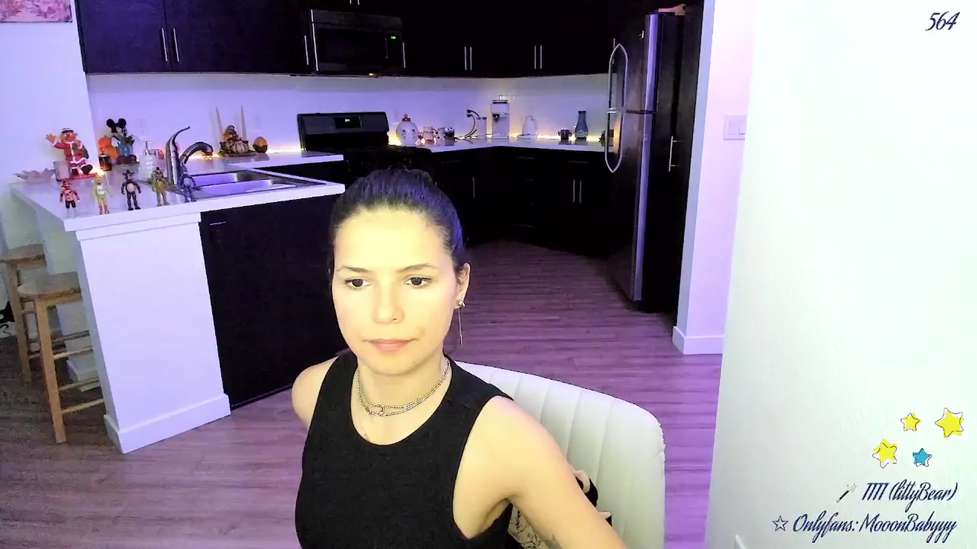 Gallery image thumbnail from litty's myfreecams stream on, 12/01/2025, 04:06 image 10 of 20