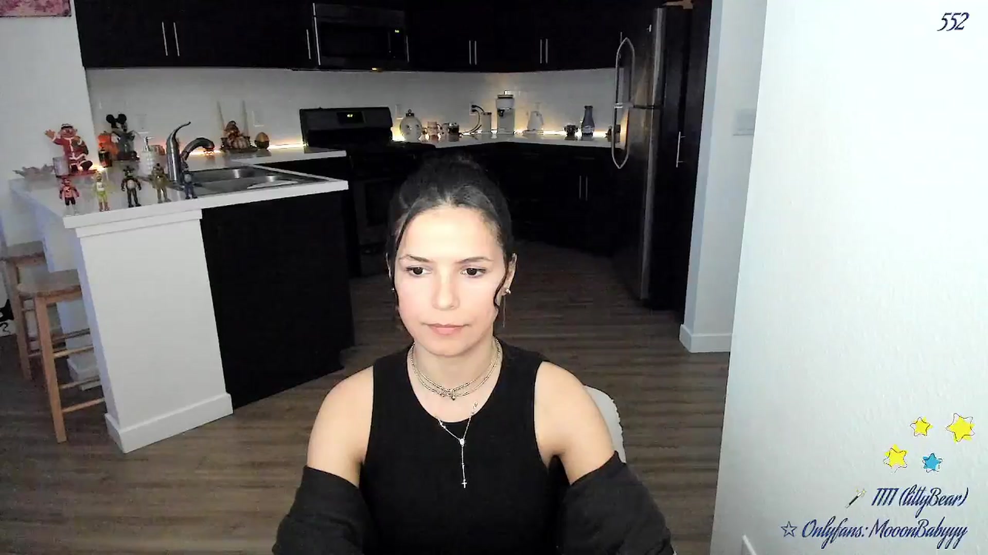 Gallery image thumbnail from litty's myfreecams stream on, 12/01/2025, 04:06 image 17 of 20
