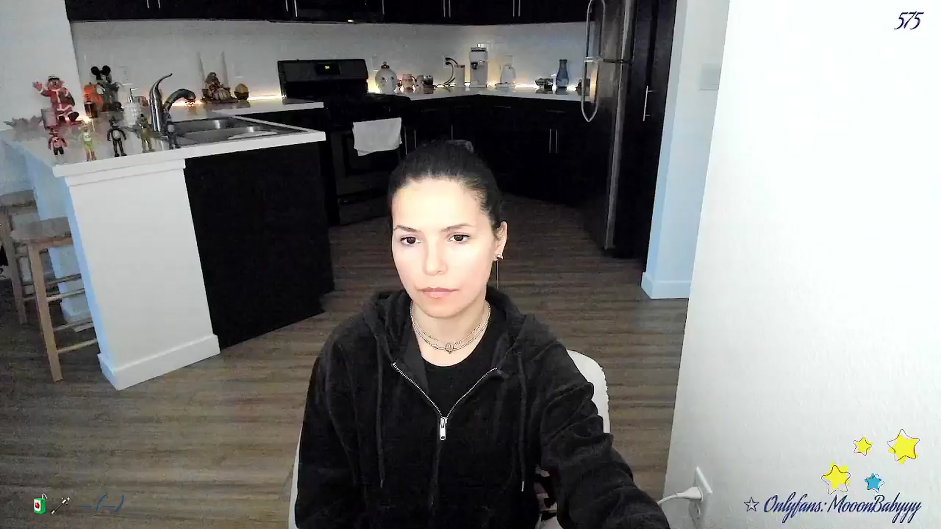 Gallery image thumbnail from litty's myfreecams stream on, 12/01/2025, 04:06 image 4 of 20