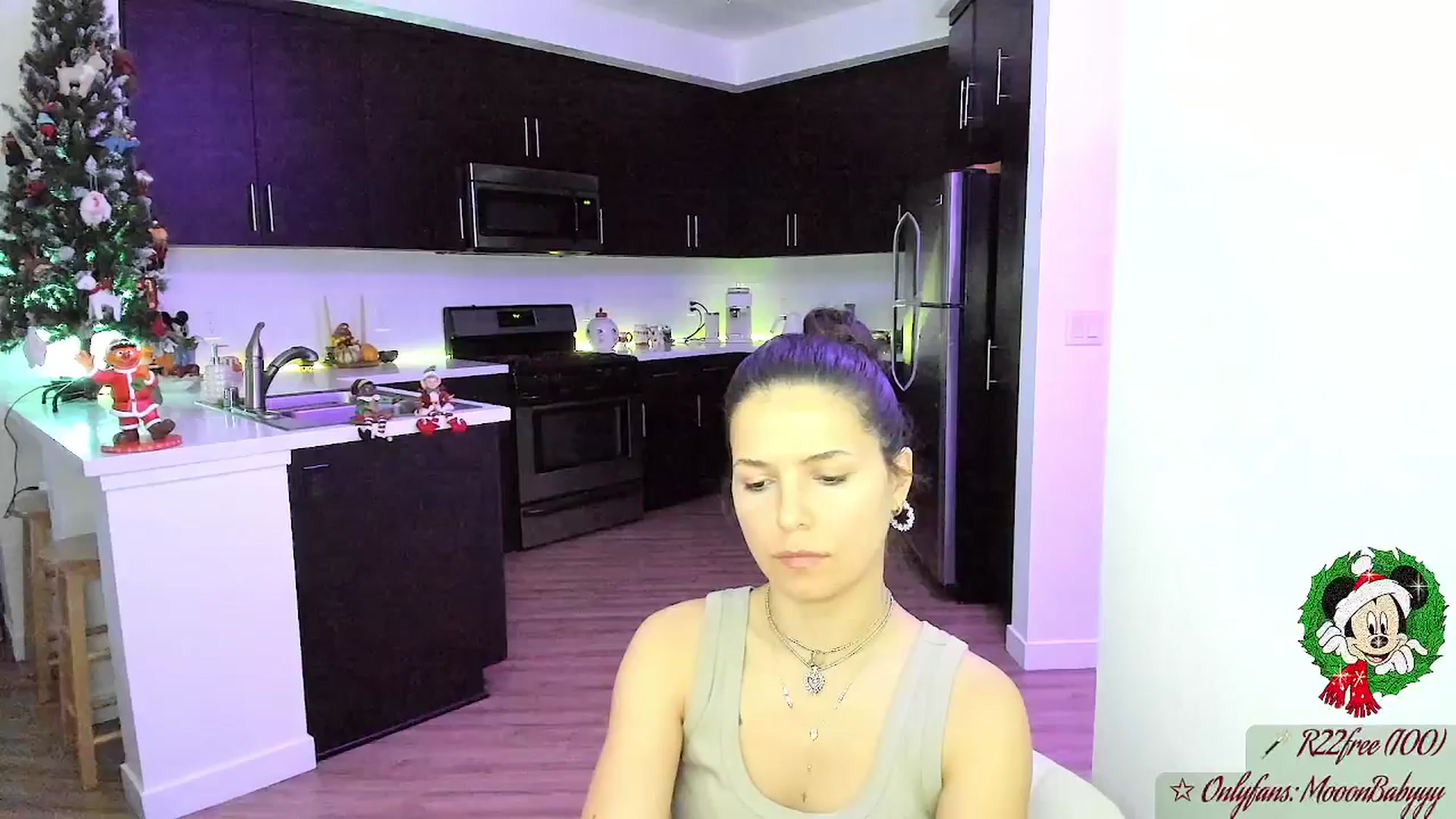 Gallery image thumbnail from litty's myfreecams stream on, 12/07/2025, 04:43 image 1 of 20