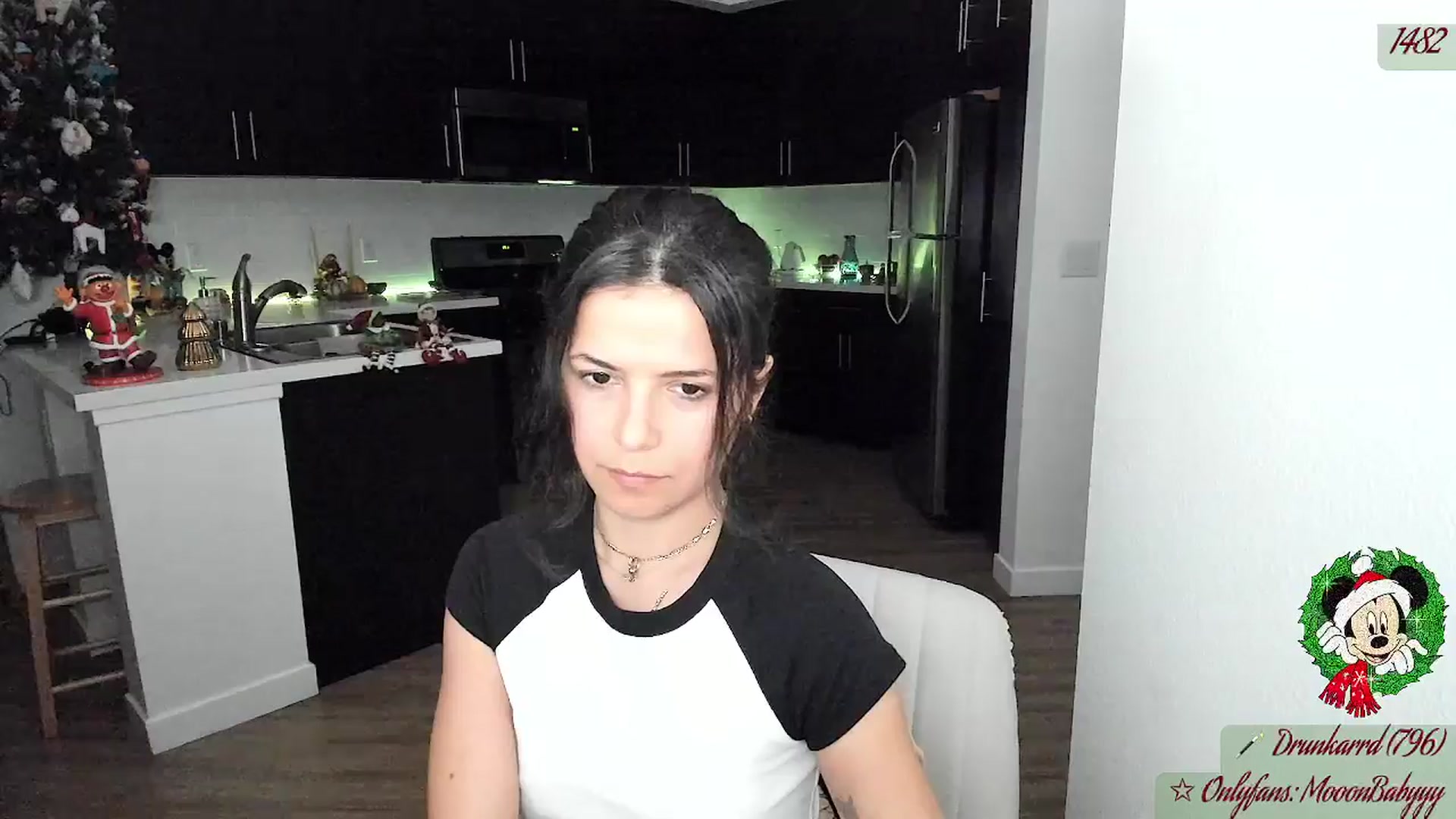 Gallery image thumbnail from litty's myfreecams stream on, 12/08/2025, 03:25 image 8 of 20