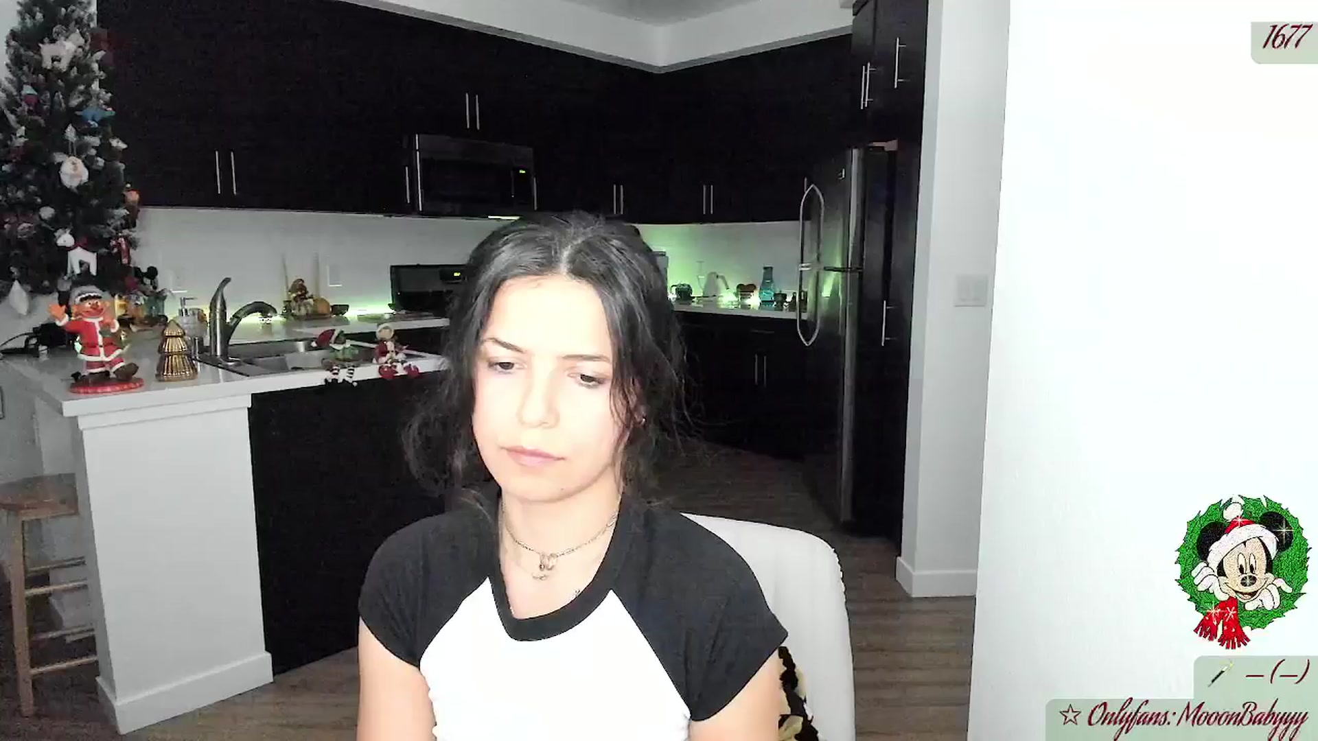 Gallery image thumbnail from litty's myfreecams stream on, 12/08/2025, 03:25 image 1 of 20