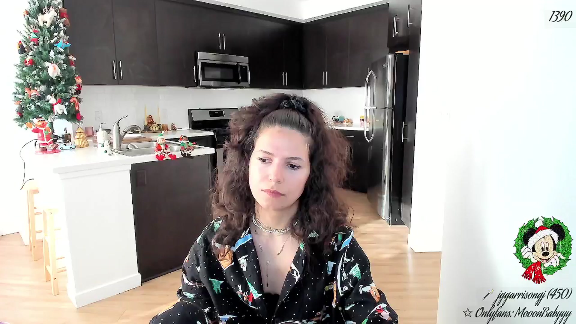 Gallery image thumbnail from litty's myfreecams stream on, 12/14/2025, 01:12 image 13 of 20