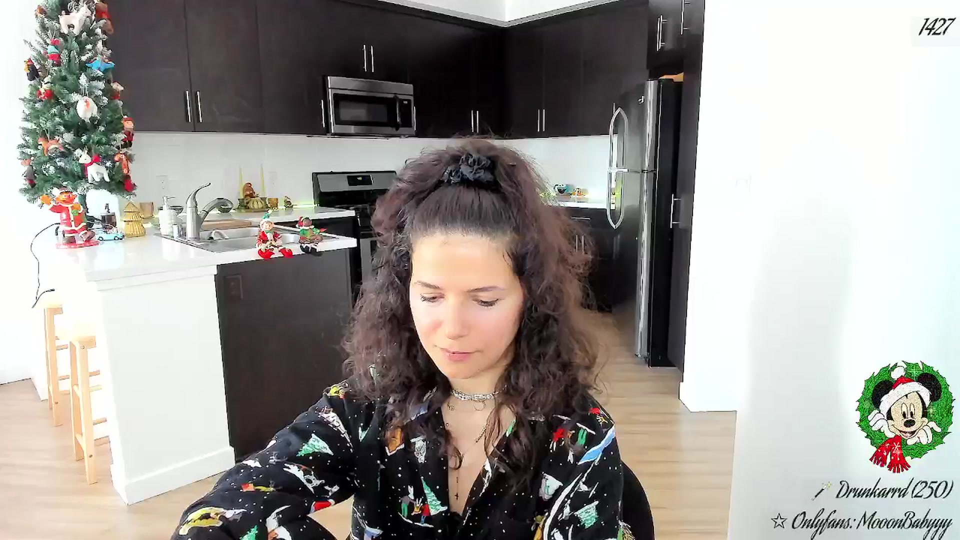 Gallery image thumbnail from litty's myfreecams stream on, 12/14/2025, 01:12 image 2 of 20
