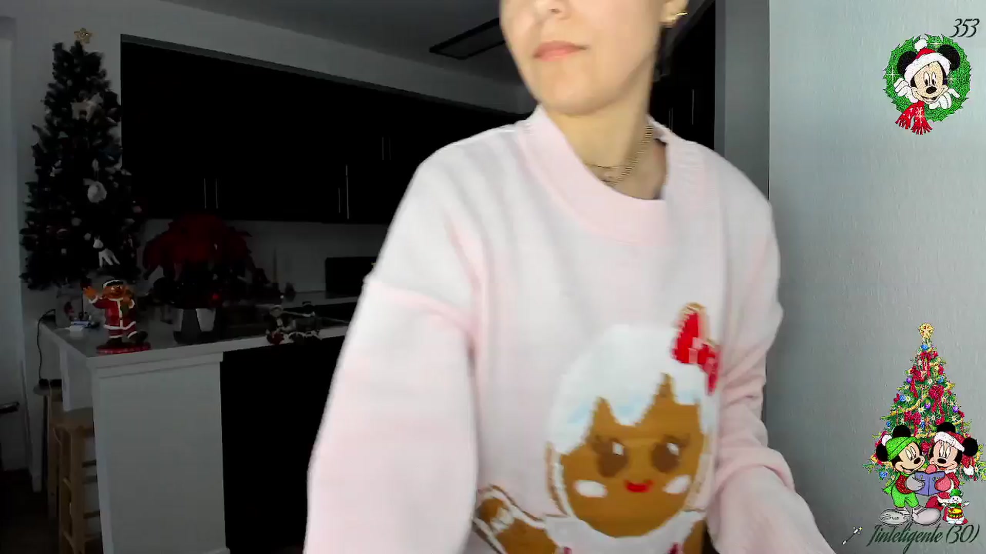 Gallery image thumbnail from litty's myfreecams stream on, 12/24/2025, 24:00 image 11 of 20