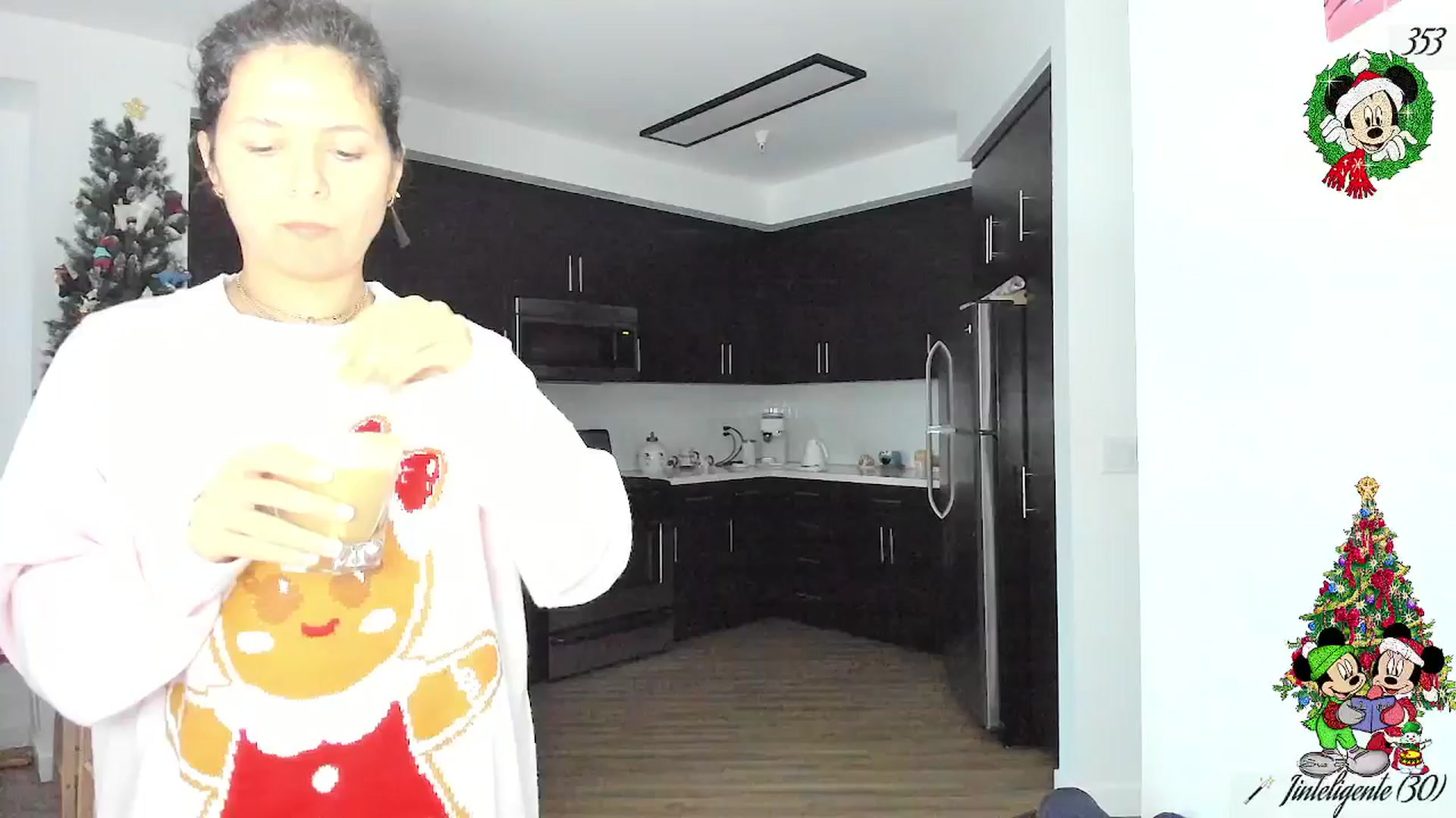 Gallery image thumbnail from litty's myfreecams stream on, 12/24/2025, 24:00 image 19 of 20