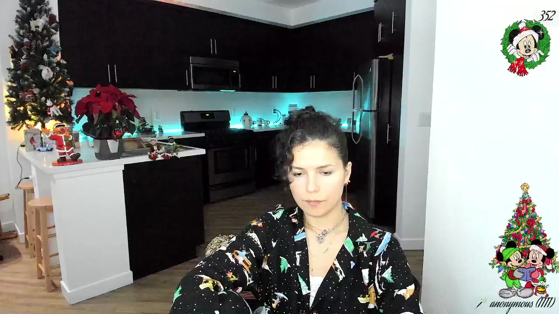 Gallery image thumbnail from litty's myfreecams stream on, 12/24/2025, 08:21 image 4 of 20