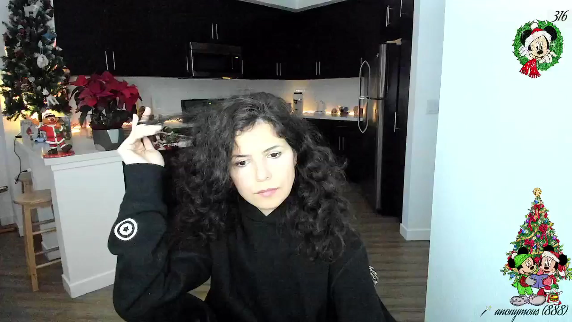 Gallery image thumbnail from litty's myfreecams stream on, 12/25/2025, 02:33 image 6 of 20
