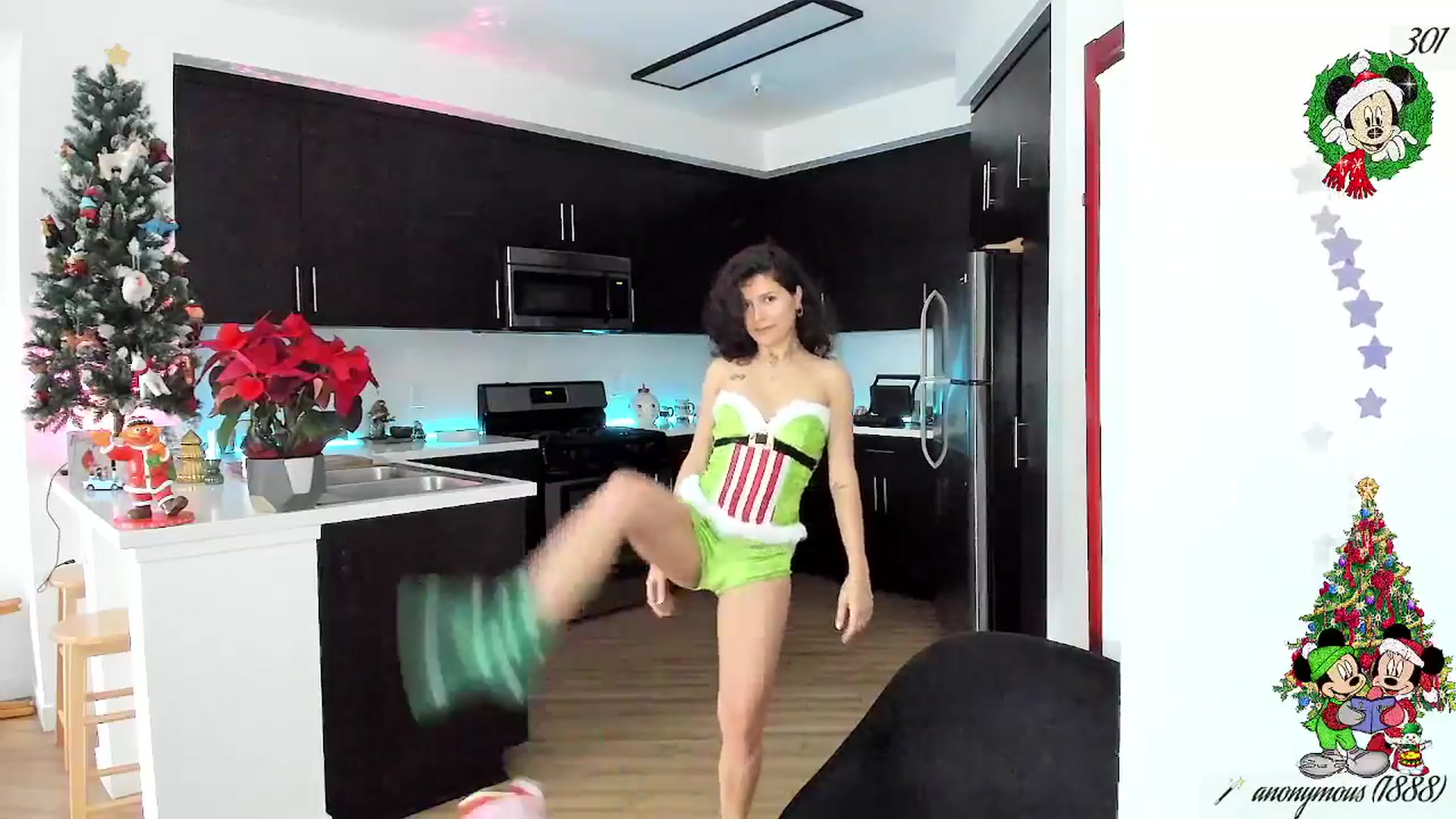 Gallery image thumbnail from litty's myfreecams stream on, 12/26/2025, 24:06 image 16 of 20