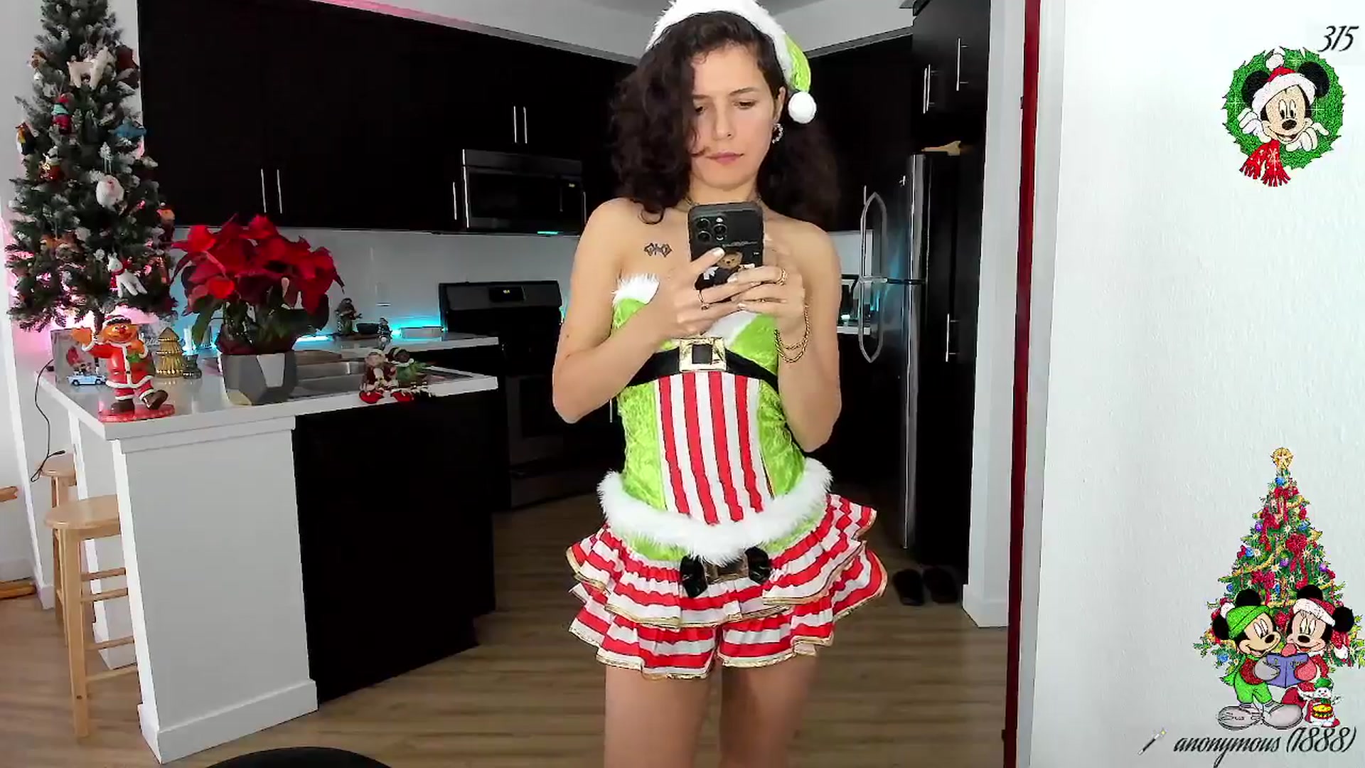 Gallery image thumbnail from litty's myfreecams stream on, 12/26/2025, 24:06 image 10 of 20
