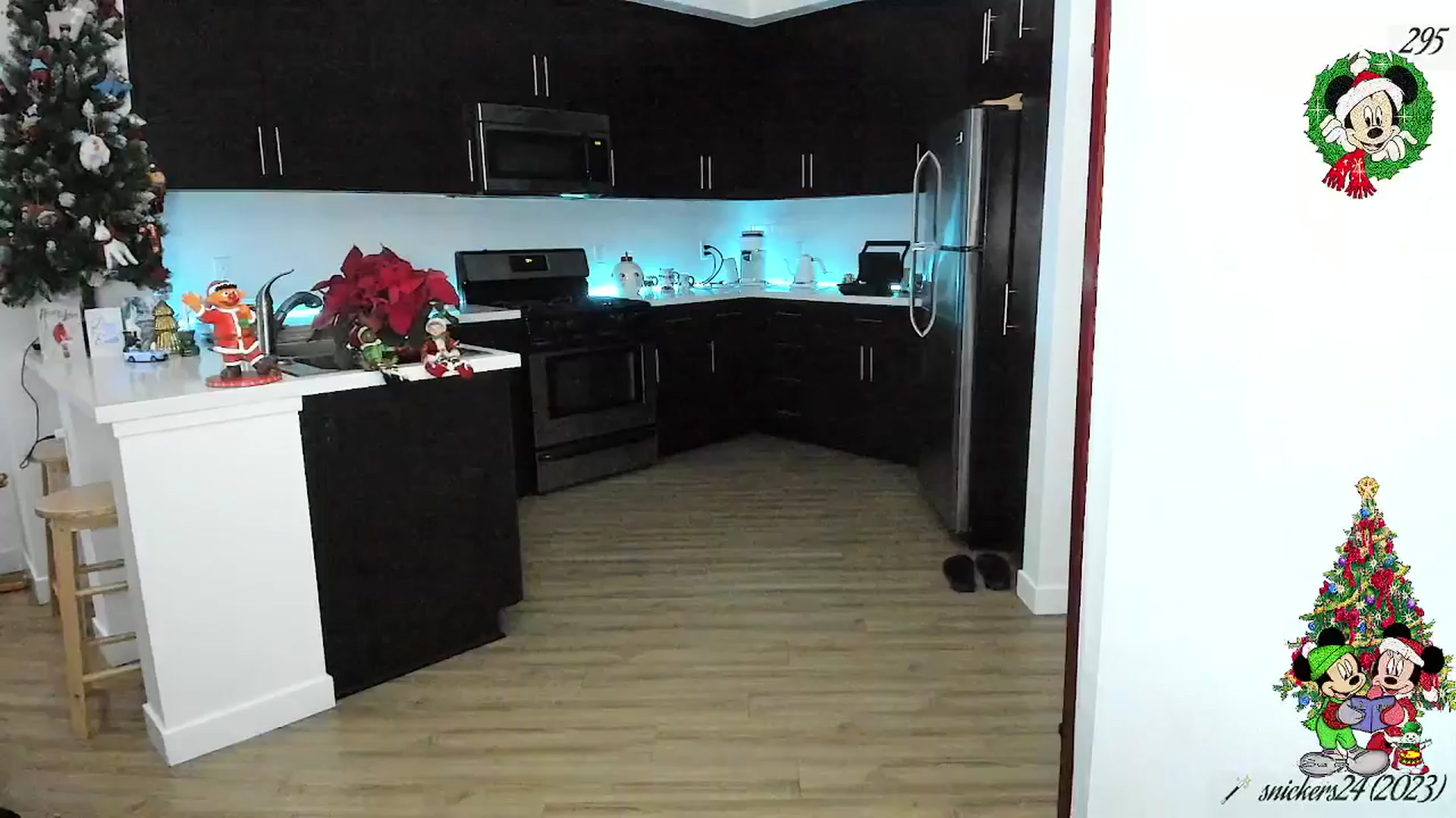 Gallery image thumbnail from litty's myfreecams stream on, 12/26/2025, 01:04 image 10 of 20