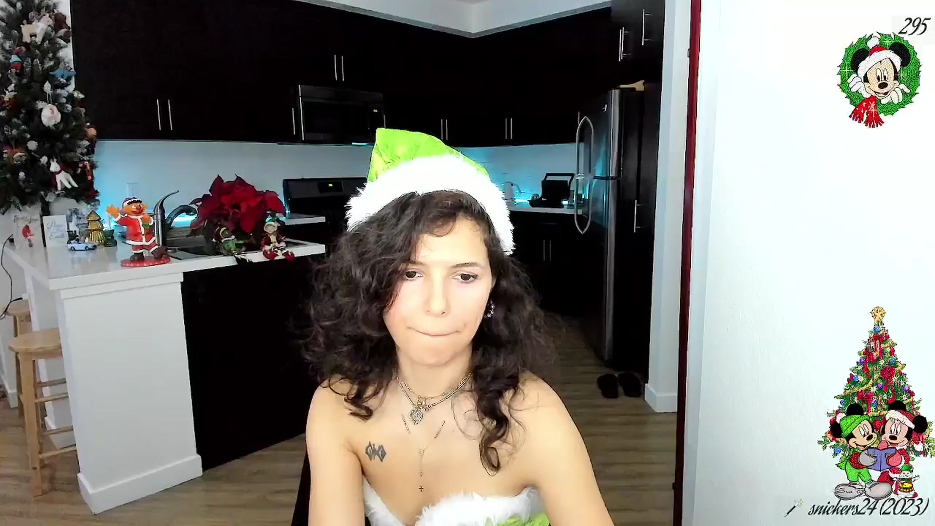 Gallery image thumbnail from litty's myfreecams stream on, 12/26/2025, 01:04 image 7 of 20