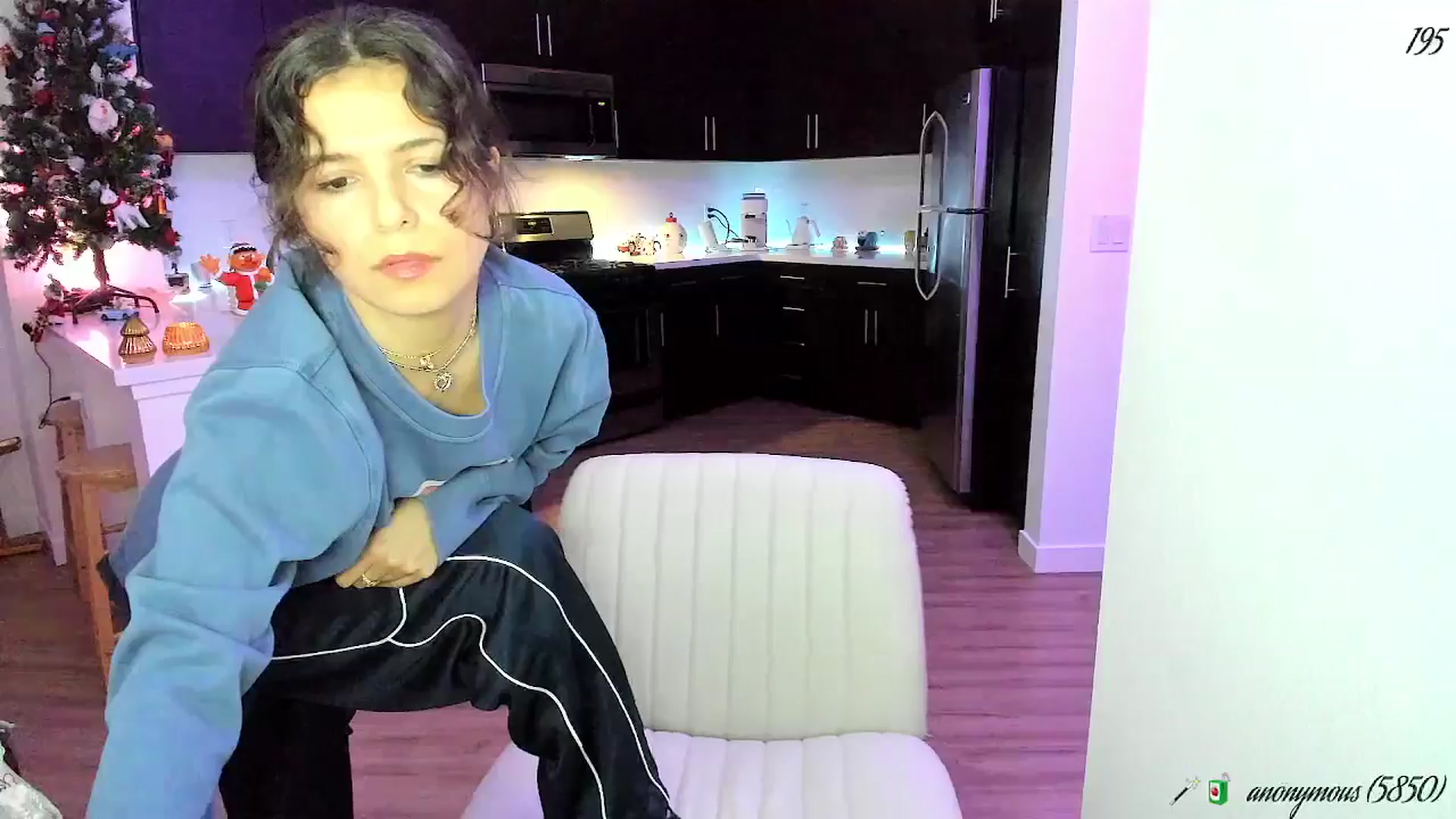 Gallery image thumbnail from litty's myfreecams stream on, 01/03/2026, 05:48 image 17 of 20