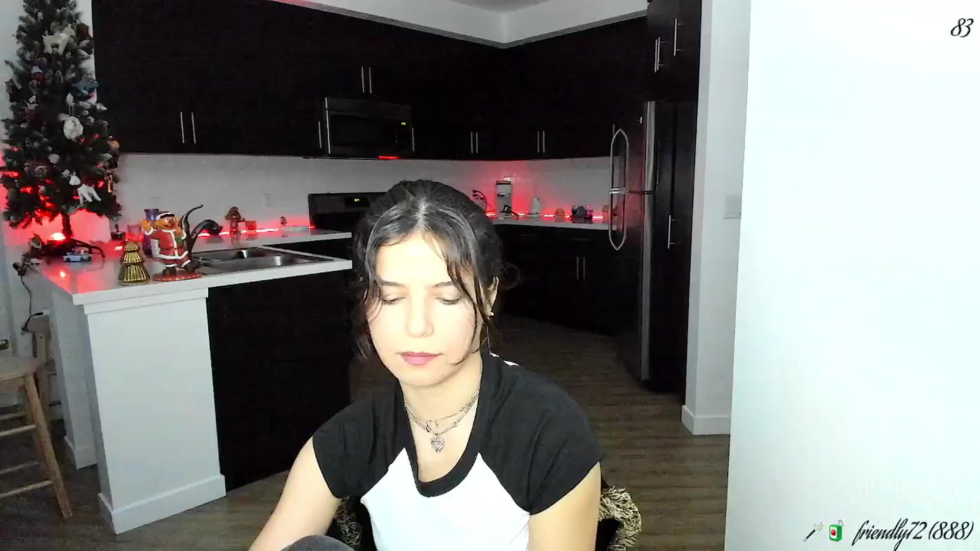 Gallery image thumbnail from litty's myfreecams stream on, 01/05/2026, 02:11 image 16 of 20