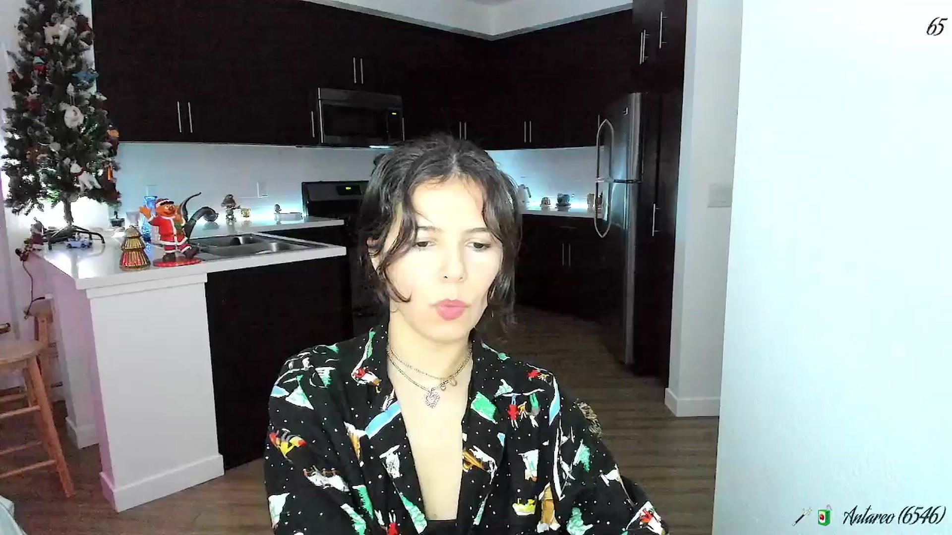 Gallery image thumbnail from litty's myfreecams stream on, 01/05/2026, 06:43 image 6 of 20