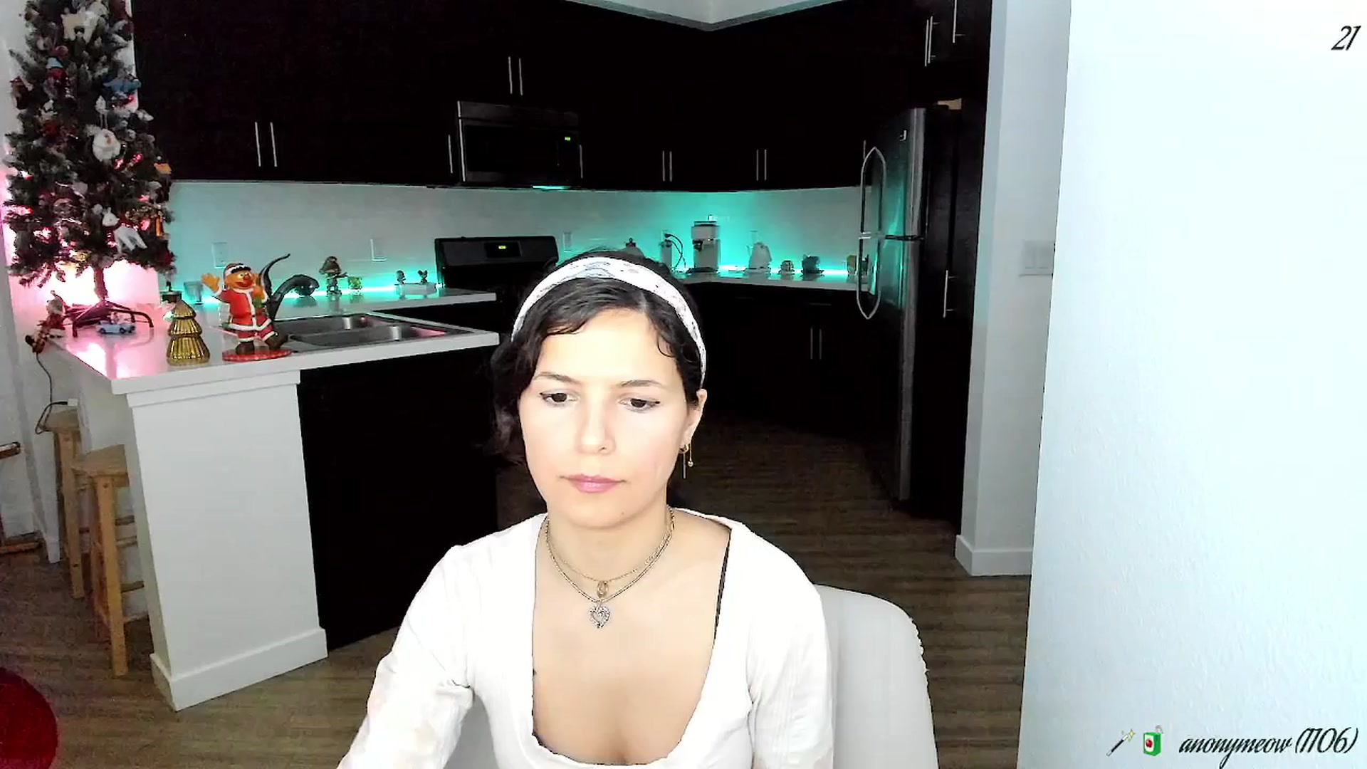 Gallery image thumbnail from litty's myfreecams stream on, 01/08/2026, 03:46 image 16 of 20