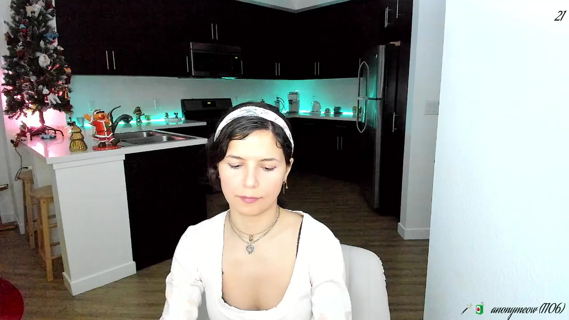 Gallery image thumbnail from litty's myfreecams stream on, 01/08/2026, 03:46 image 15 of 20