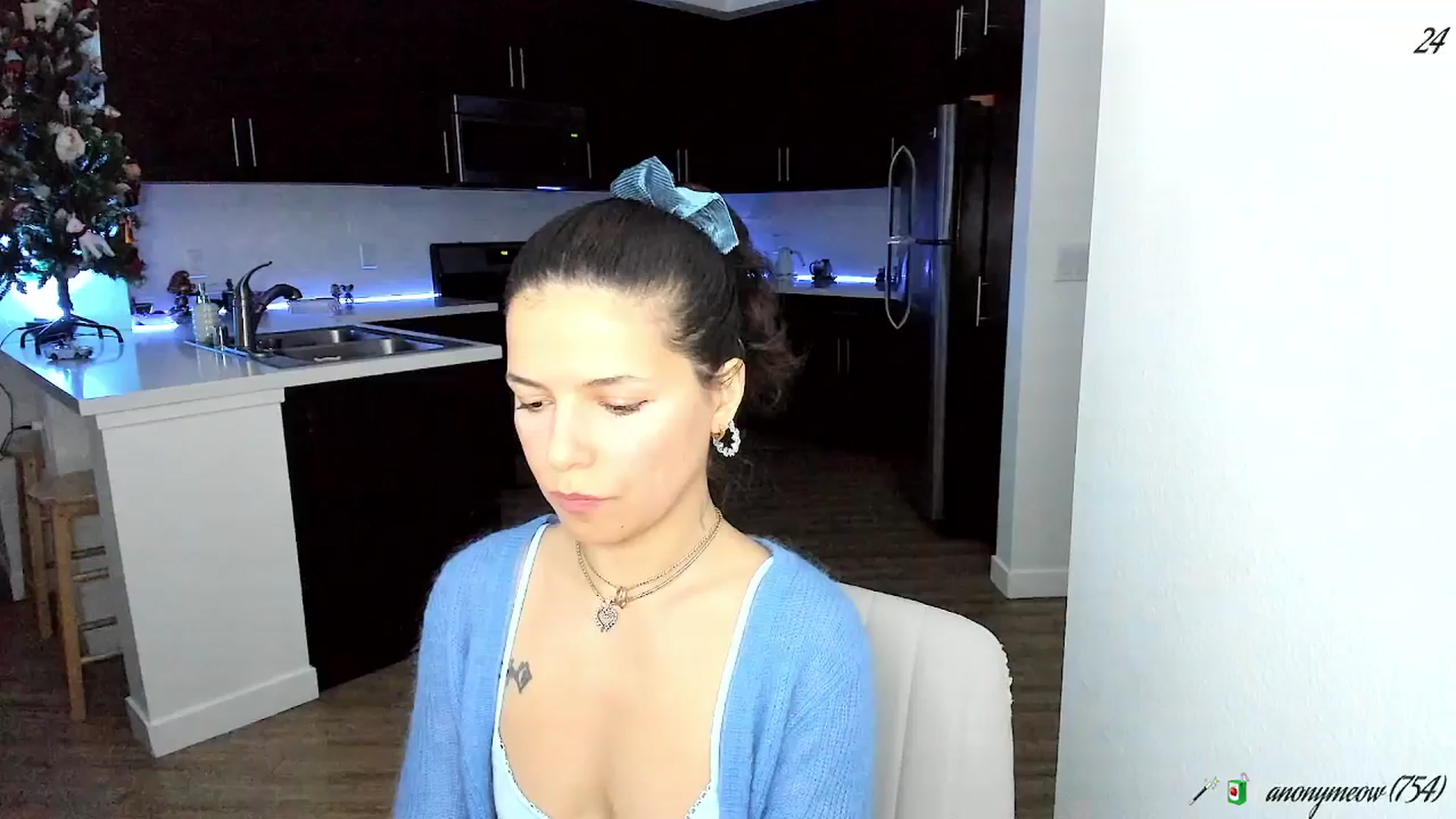 Gallery image thumbnail from litty's myfreecams stream on, 01/13/2026, 04:17 image 8 of 20