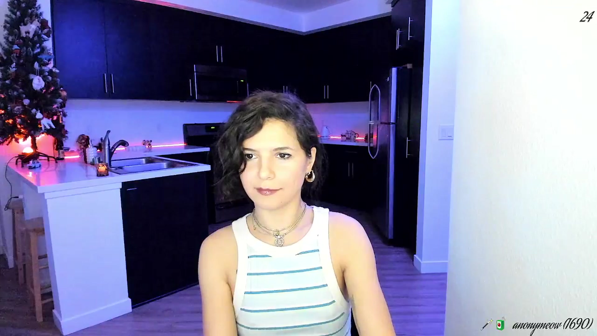 Gallery image thumbnail from litty's myfreecams stream on, 01/15/2026, 07:23 image 13 of 20