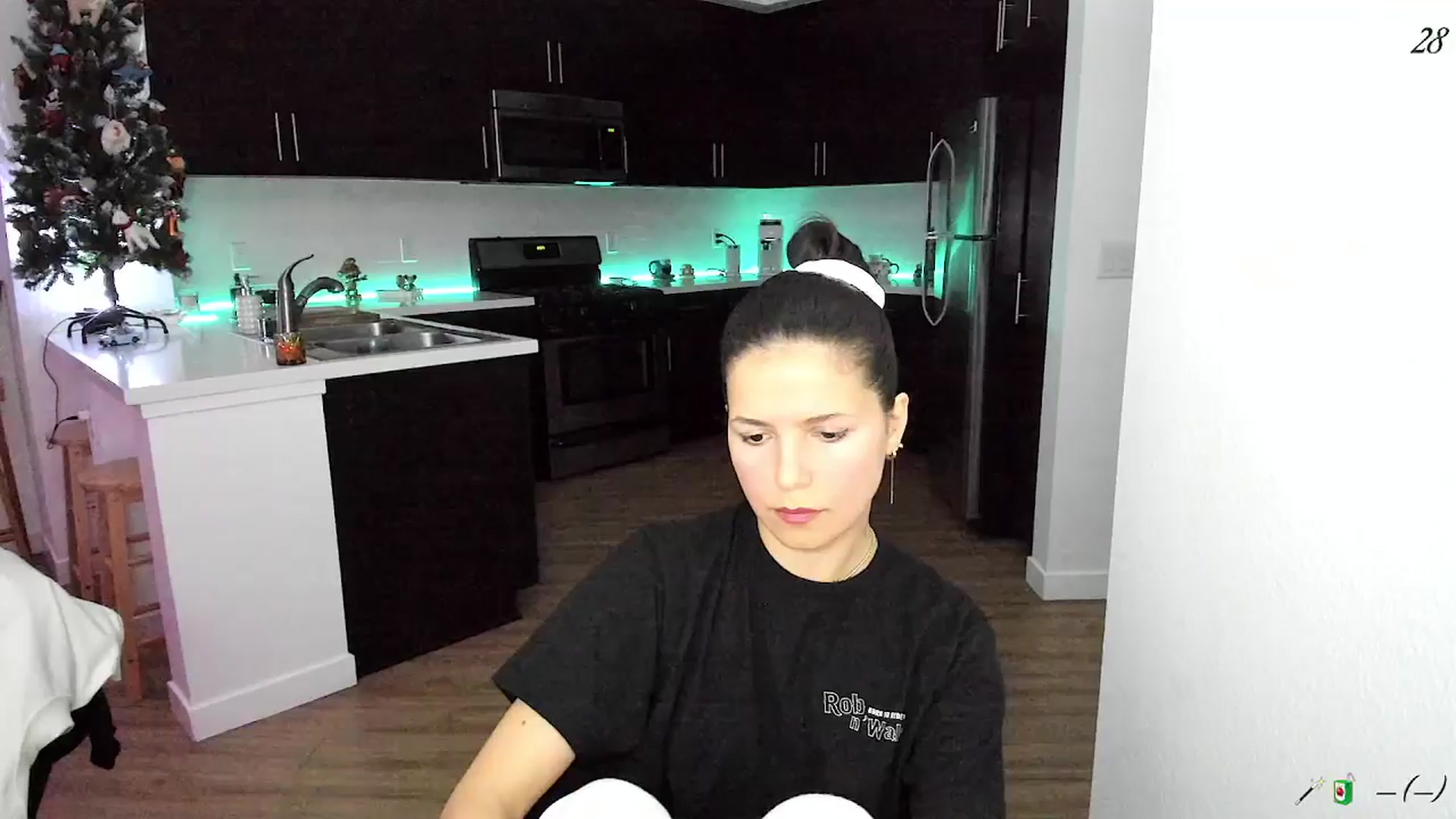 Gallery image thumbnail from litty's myfreecams stream on, 01/18/2026, 06:16 image 10 of 20