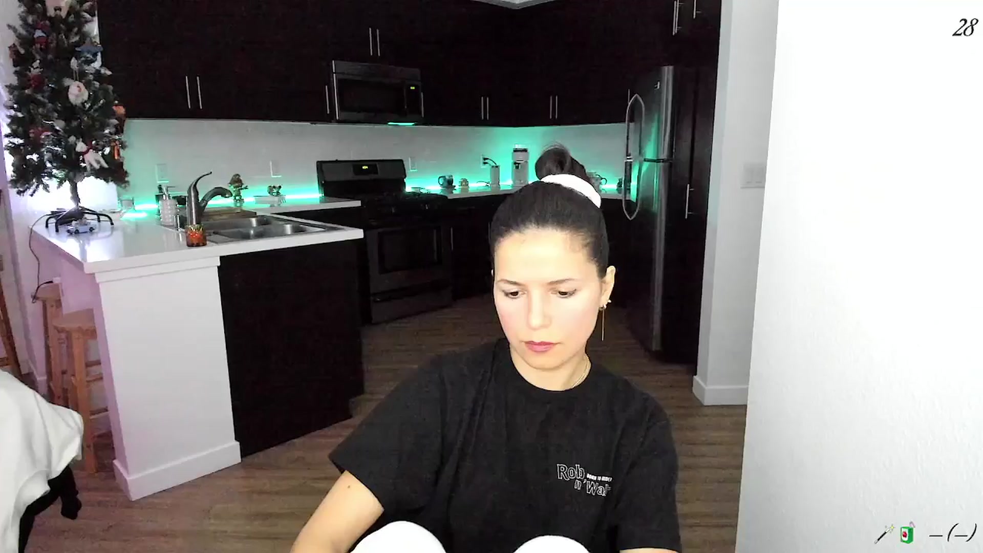 Gallery image thumbnail from litty's myfreecams stream on, 01/18/2026, 06:16 image 9 of 20