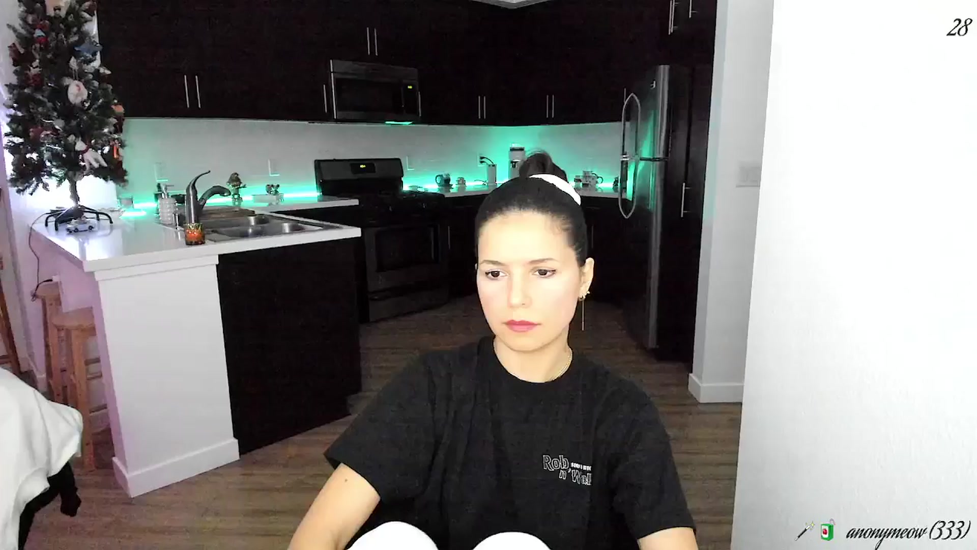 Gallery image thumbnail from litty's myfreecams stream on, 01/18/2026, 06:16 image 15 of 20