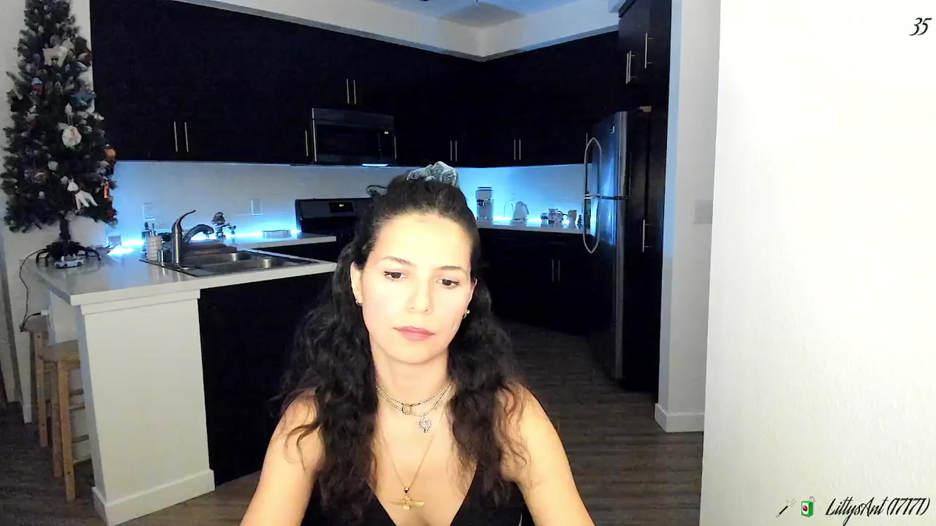 Gallery image thumbnail from litty's myfreecams stream on, 01/23/2026, 10:34 image 7 of 20