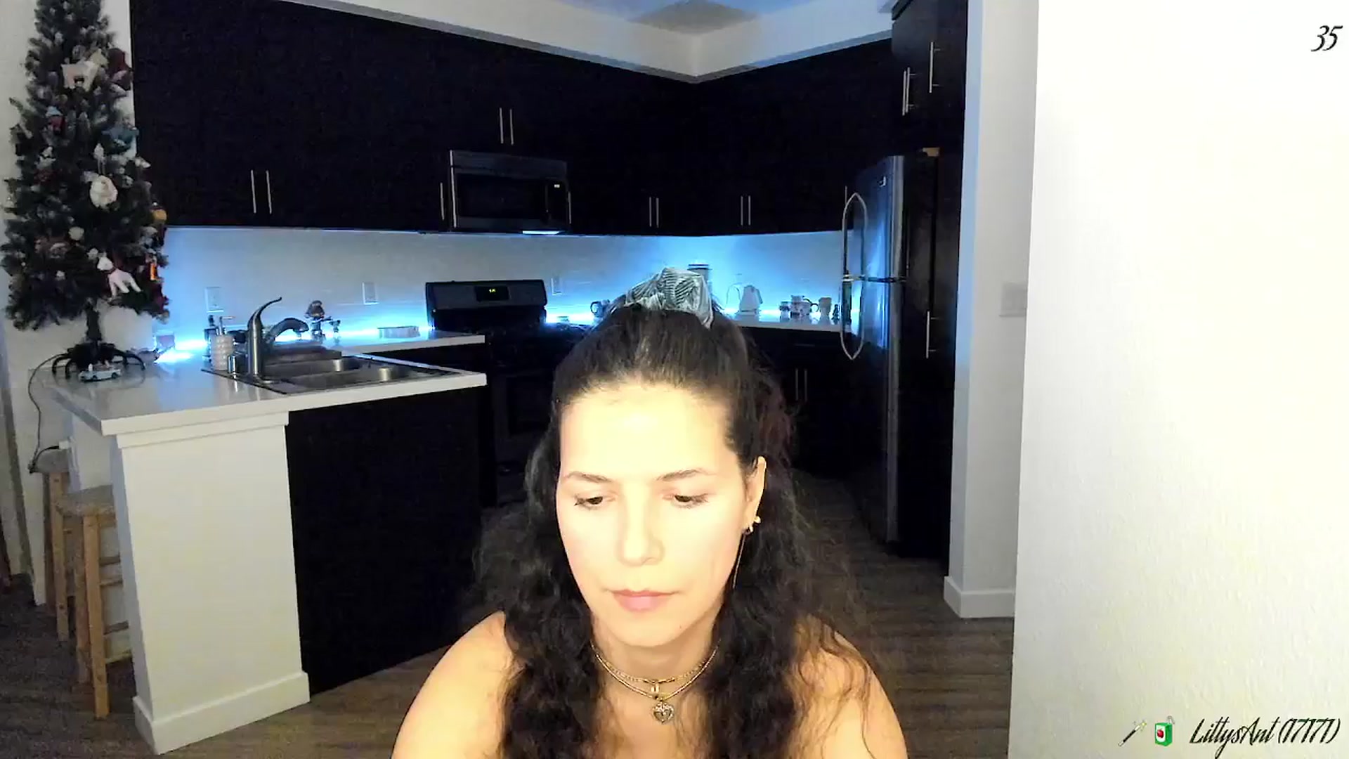 Gallery image thumbnail from litty's myfreecams stream on, 01/23/2026, 10:34 image 11 of 20