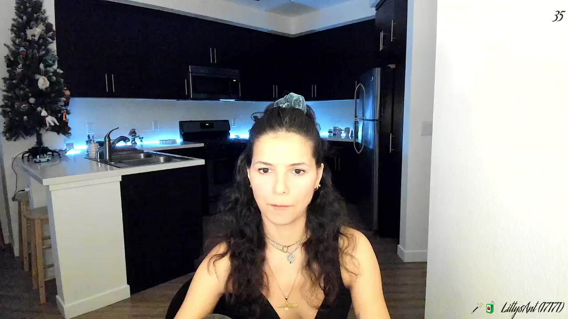 Gallery image thumbnail from litty's myfreecams stream on, 01/23/2026, 10:34 image 9 of 20