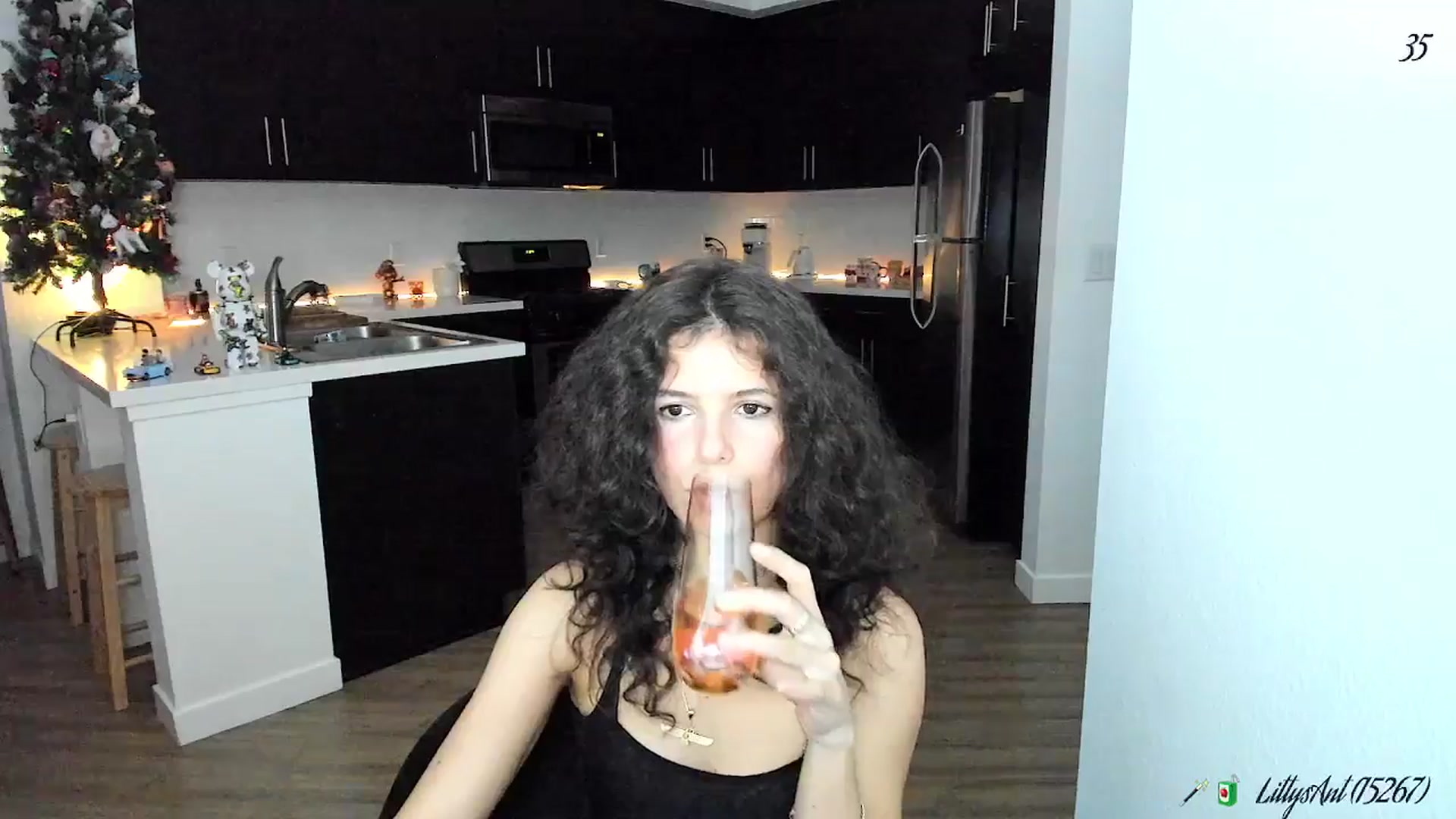 Gallery image thumbnail from litty's myfreecams stream on, 02/01/2026, 04:42 image 20 of 20