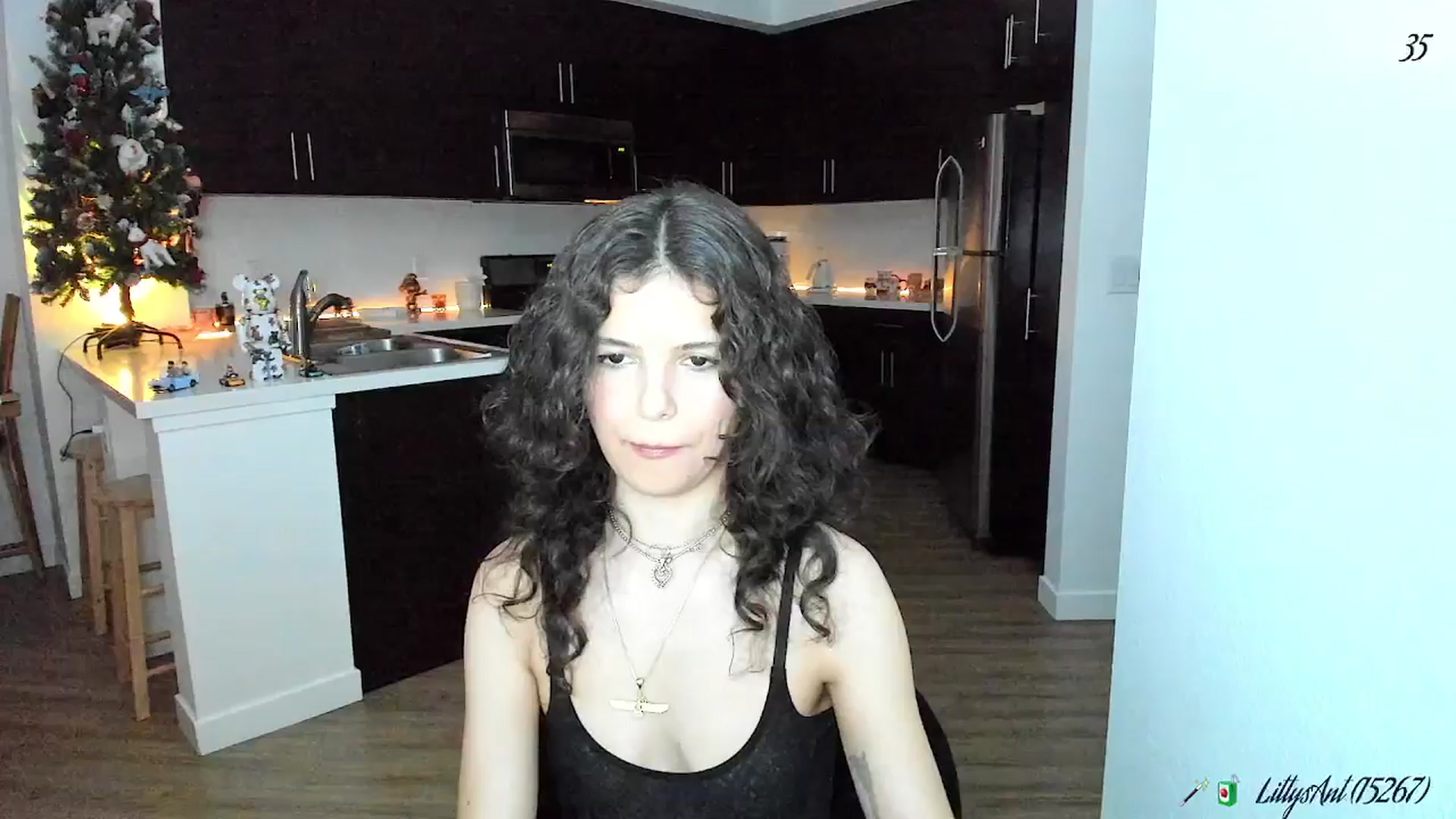 Gallery image thumbnail from litty's myfreecams stream on, 02/01/2026, 07:17 image 3 of 20